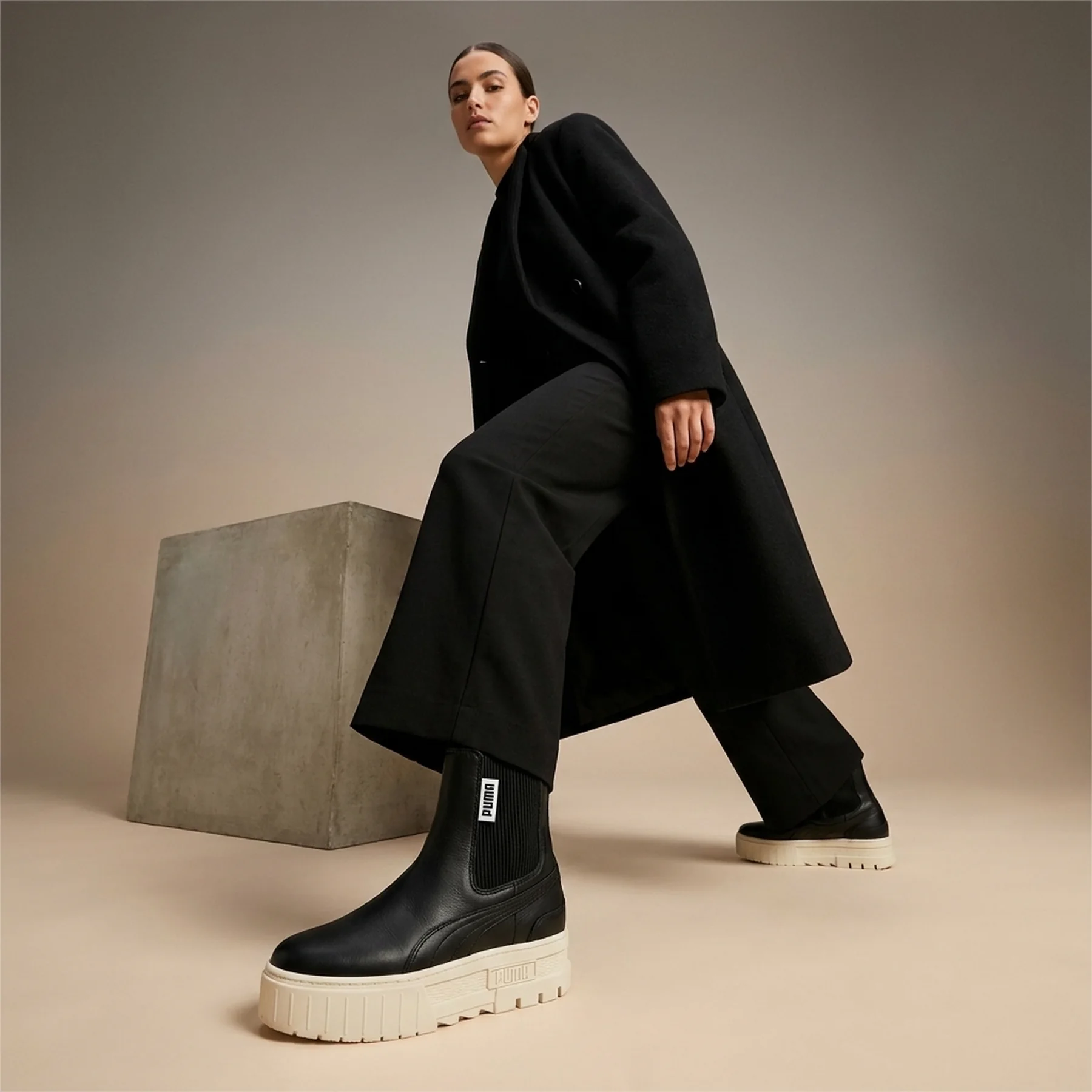 Черевики жіночі Puma Mayze Stack Chelsea Winter Boots Black (393201-03)