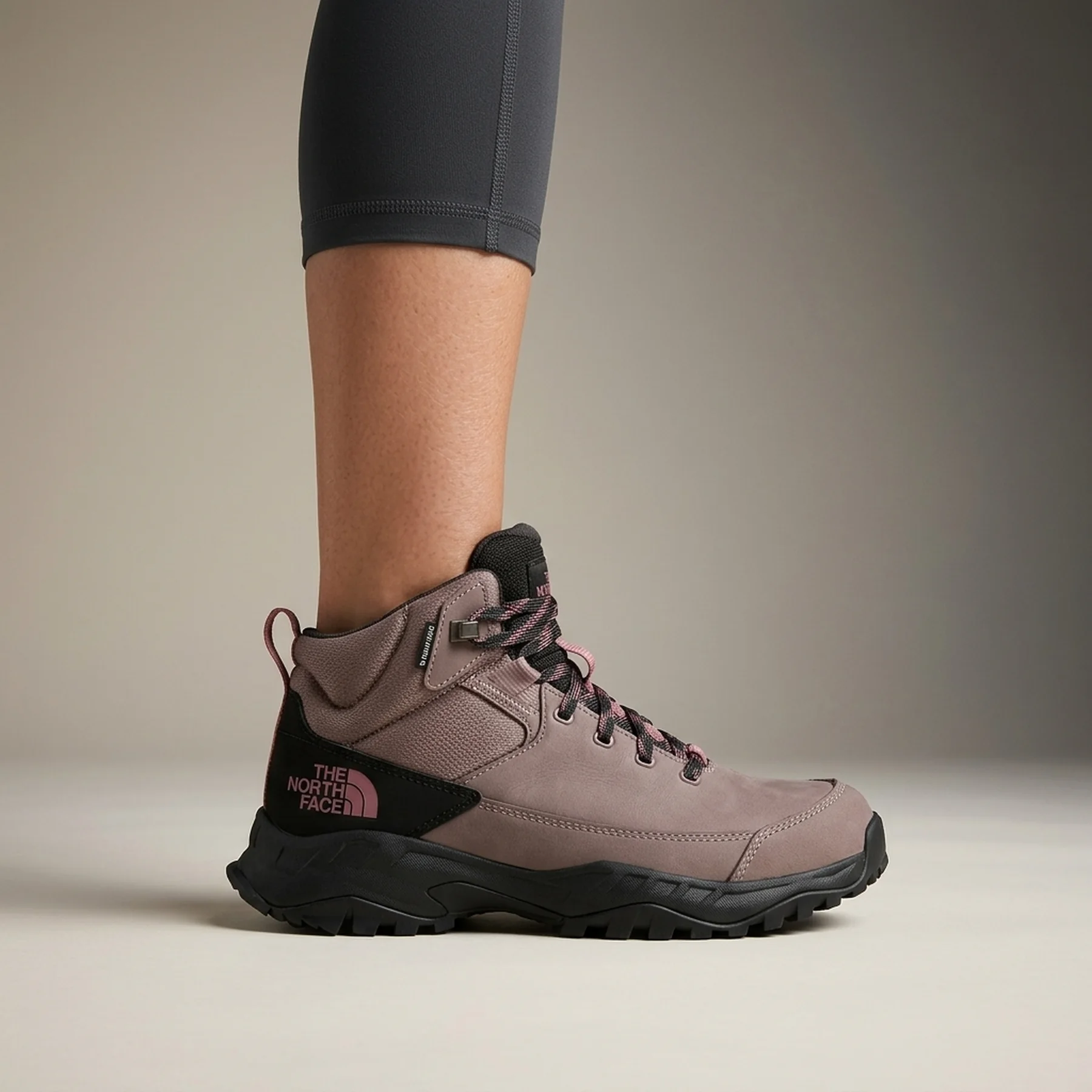 Черевики жіночі The North Face Stormstrike Iii Brown (NF0A5LWG7T4)