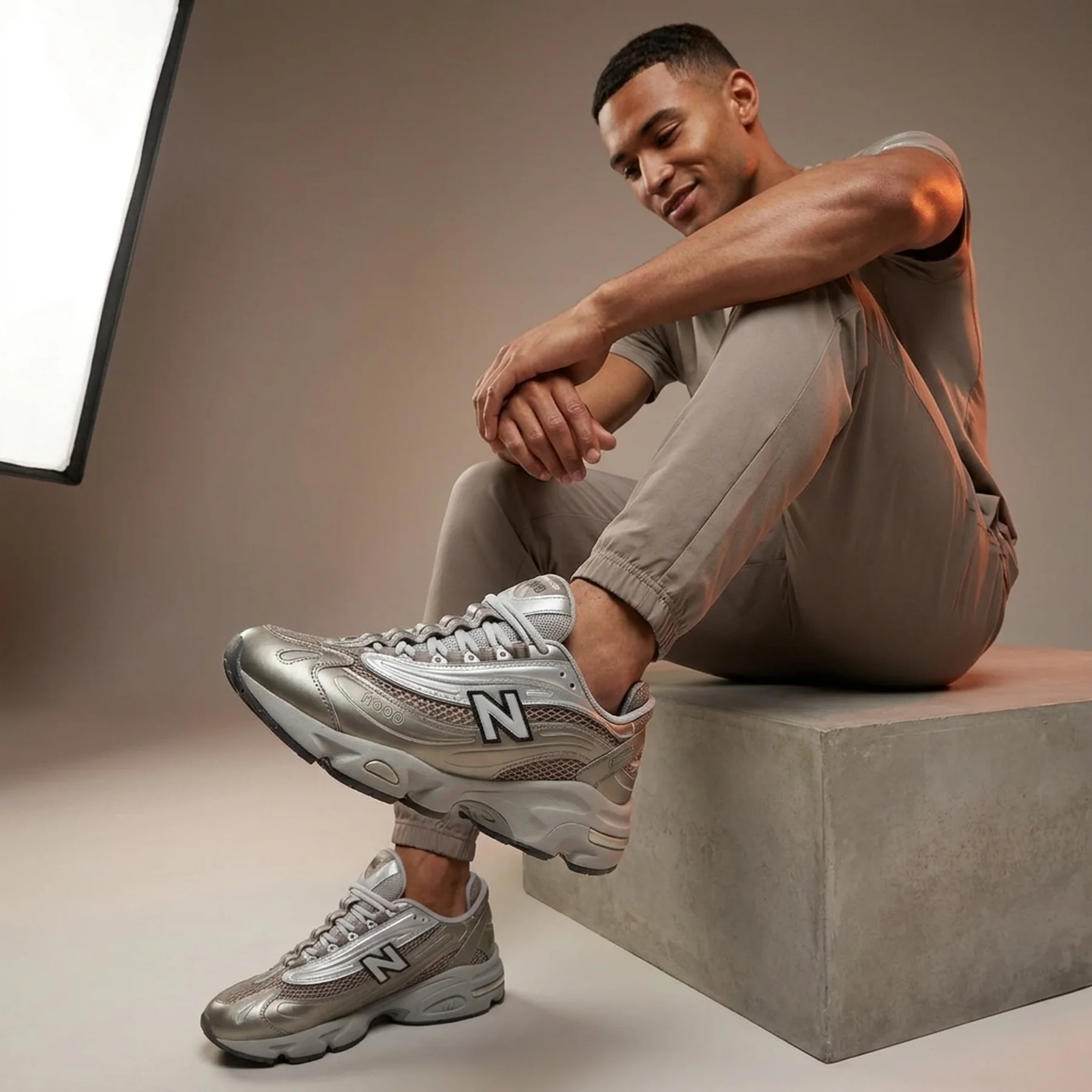 Чоловіче взуття New Balance M1000 New Balance