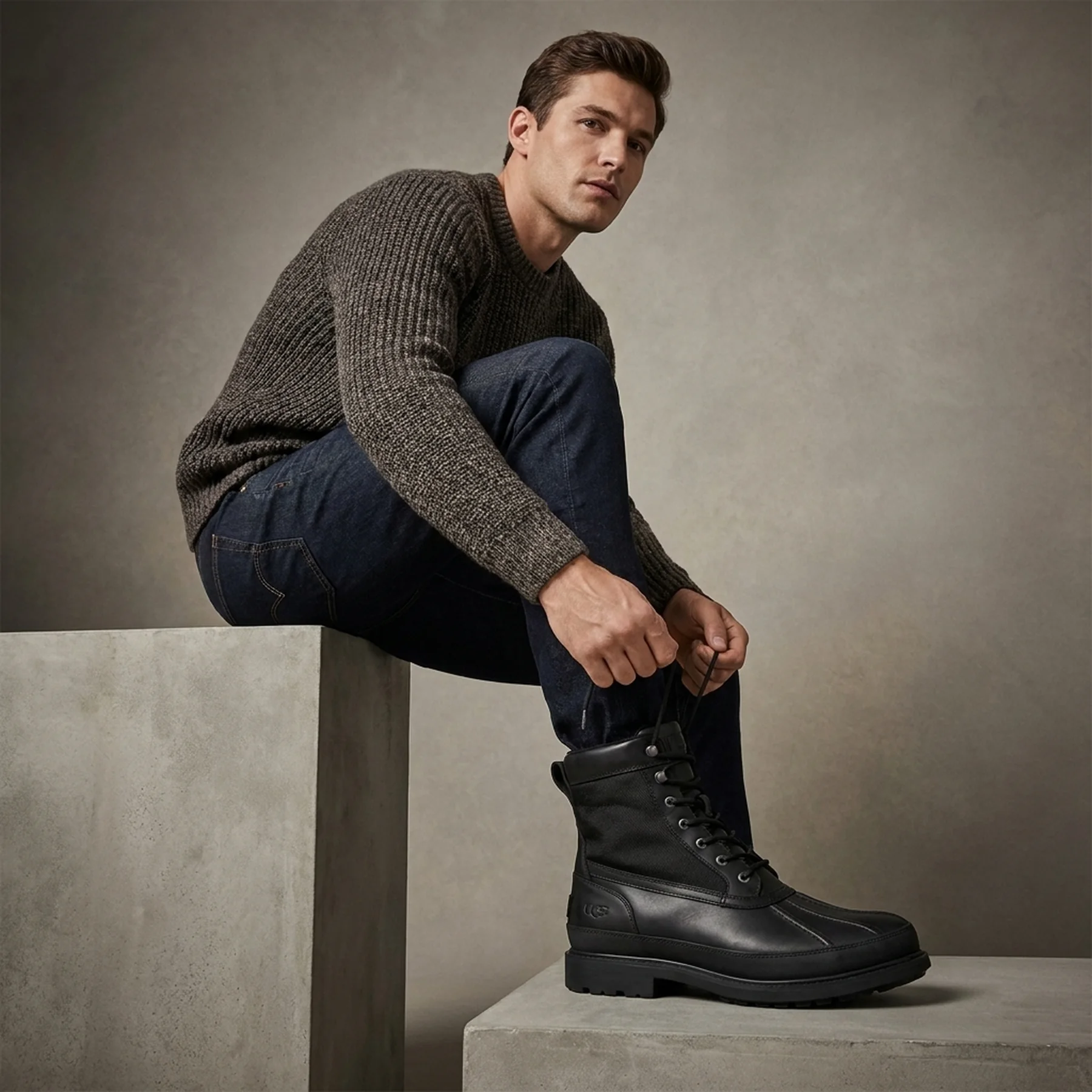 Чоловічі черевики Emmett Duck Boot Hi UGG шкіряні 45