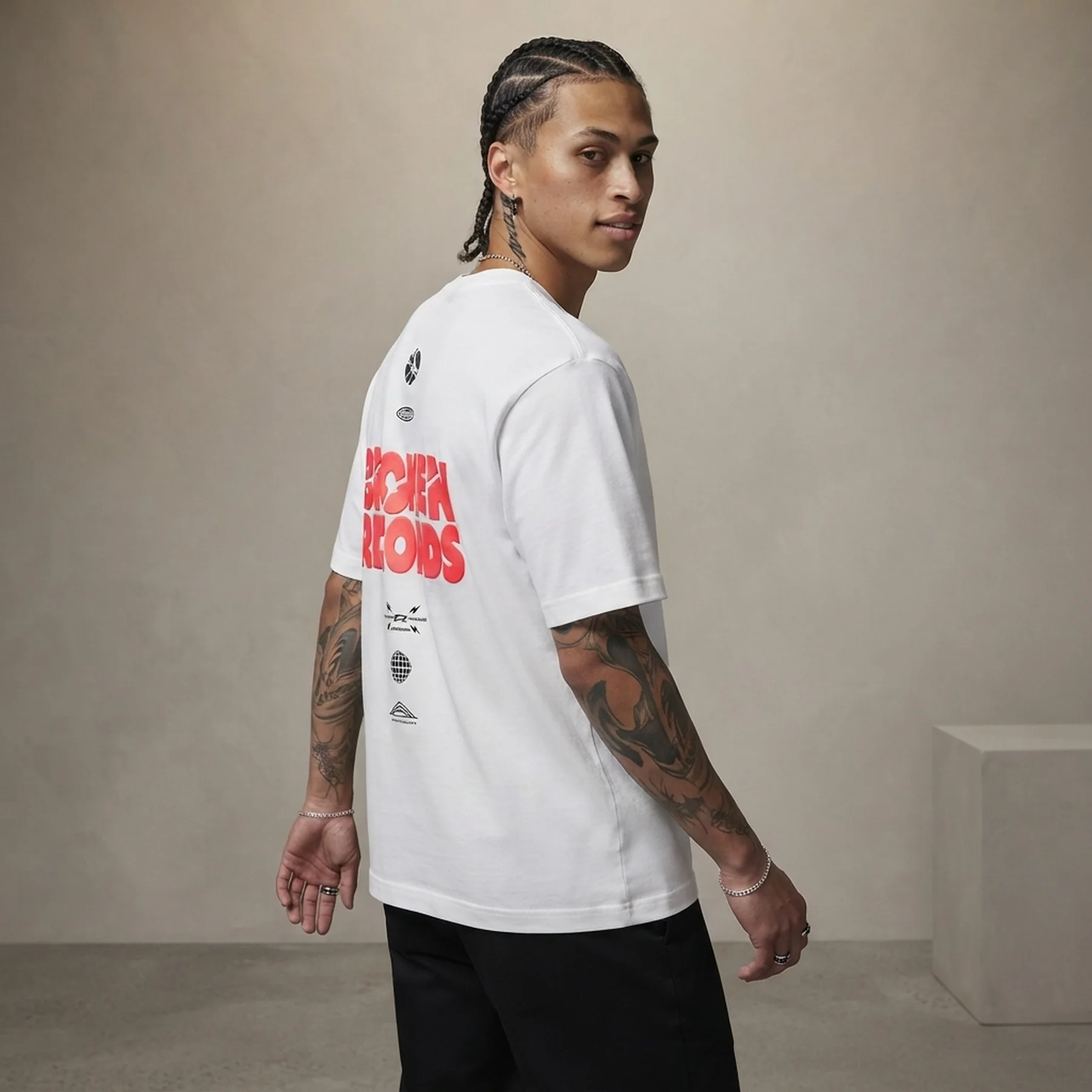 Чоловічі футболки JORDAN BROOKLYN GRAPHIC IF3055-100
