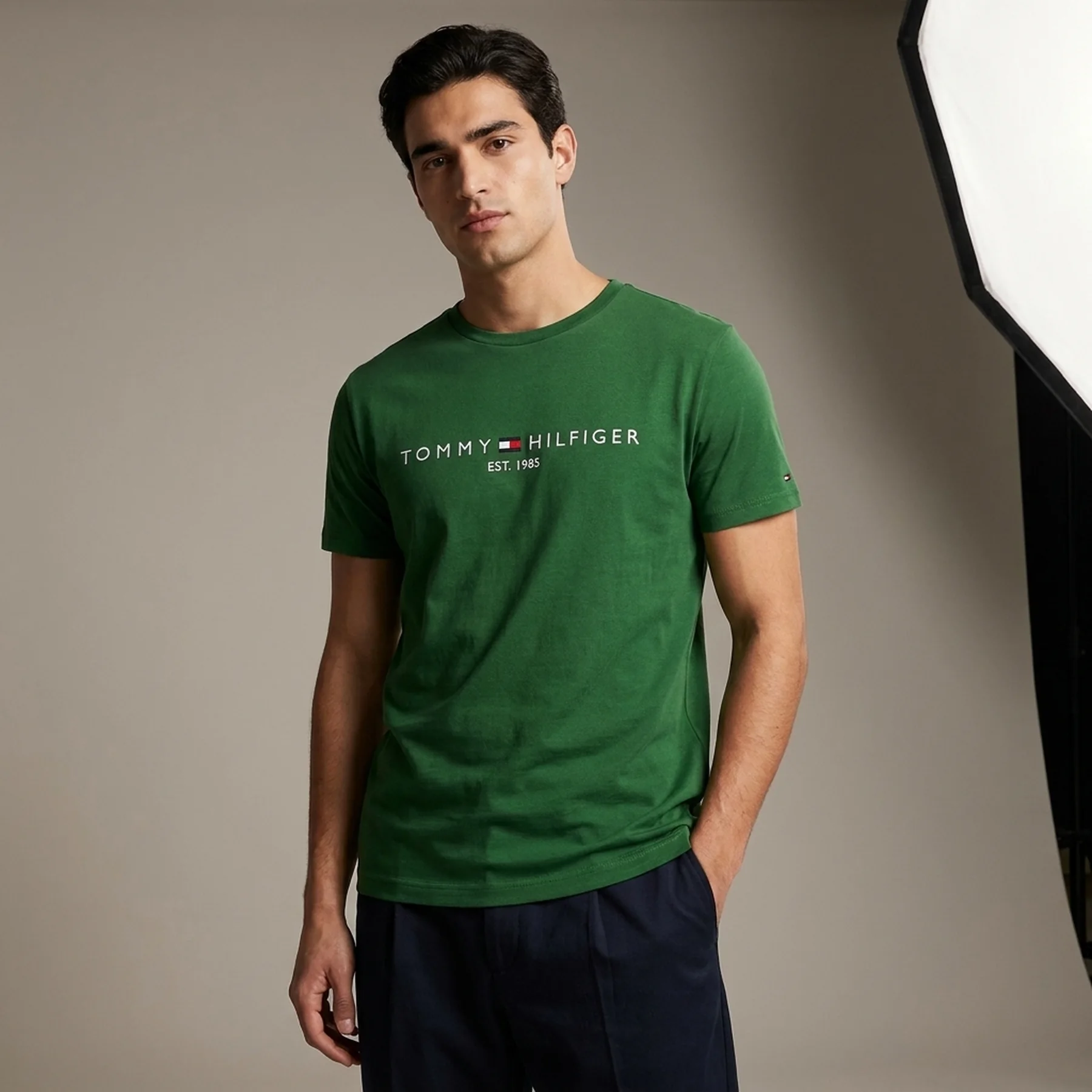 Чоловічі футболки Tommy Hilfiger з вишитим логотипом 1159852286 (Зелений XL)