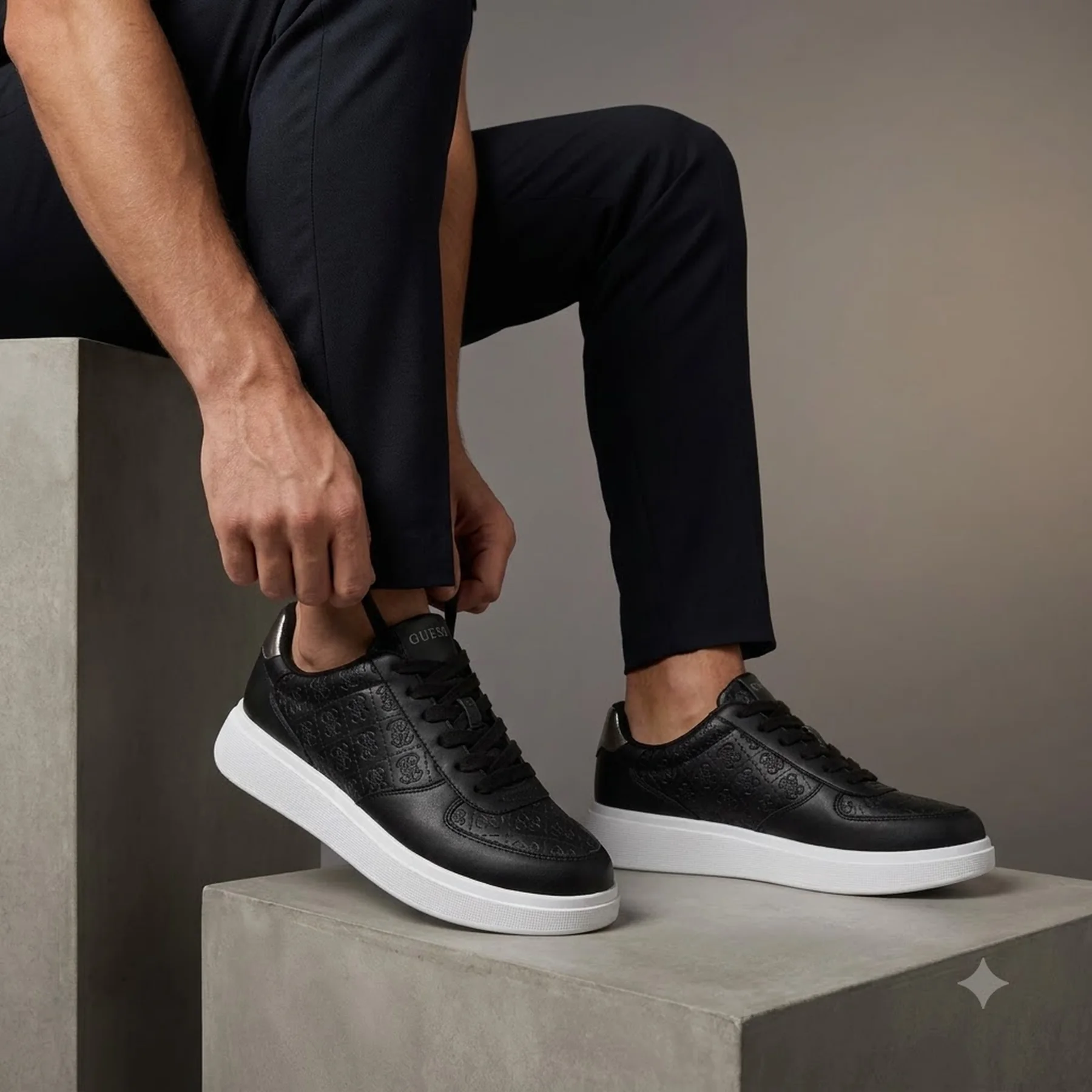 Чоловічі кеди Wulfred GUESS з логотипом 44,5
