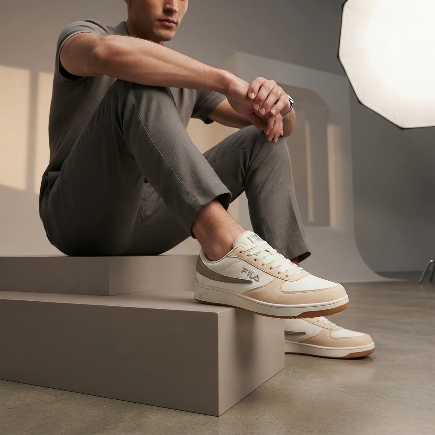 Чоловічі кросівки A-Low FILA з екошкіри 44,5
