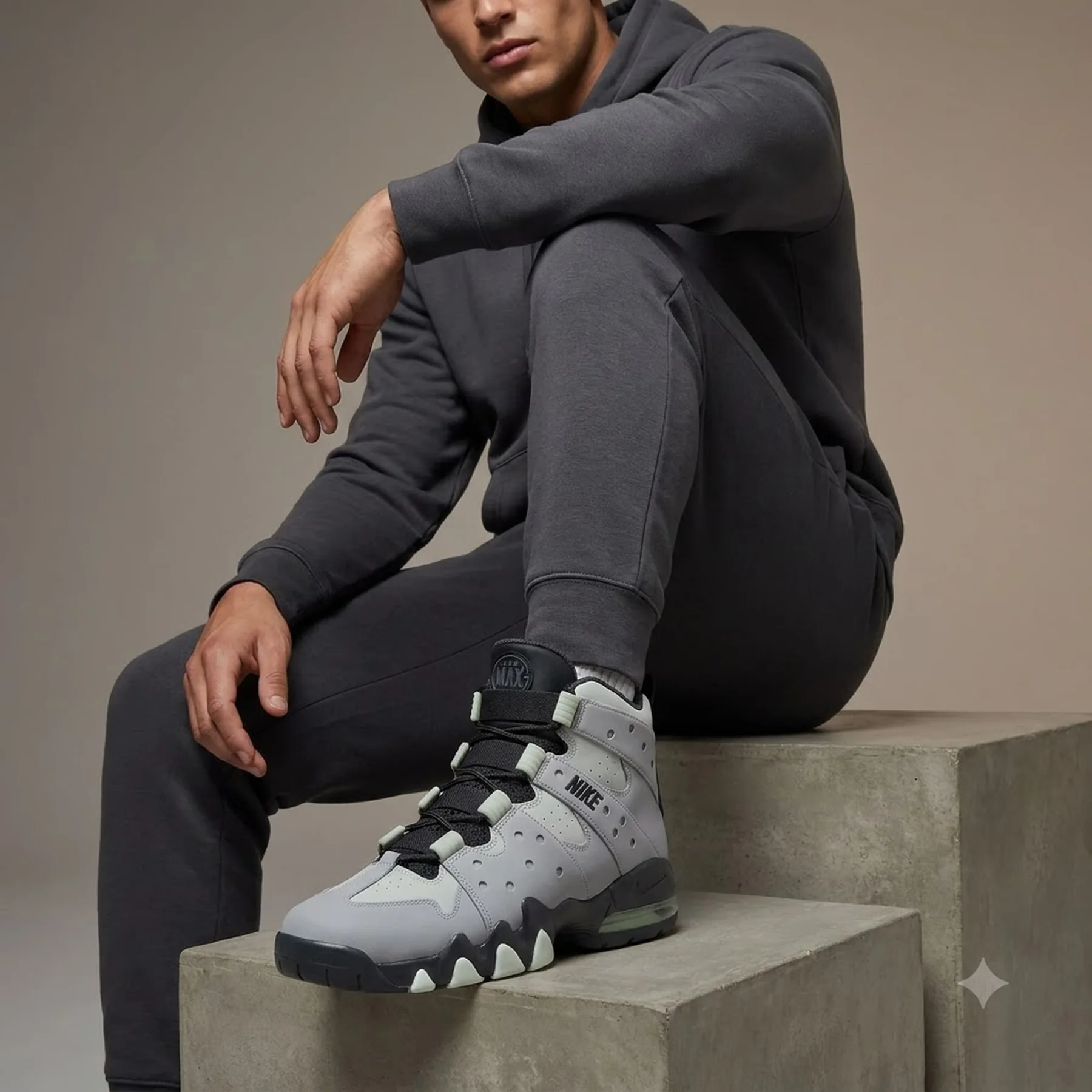 Чоловічі кросівки NIKE AIR MAX2 CB 94 FJ4180-001