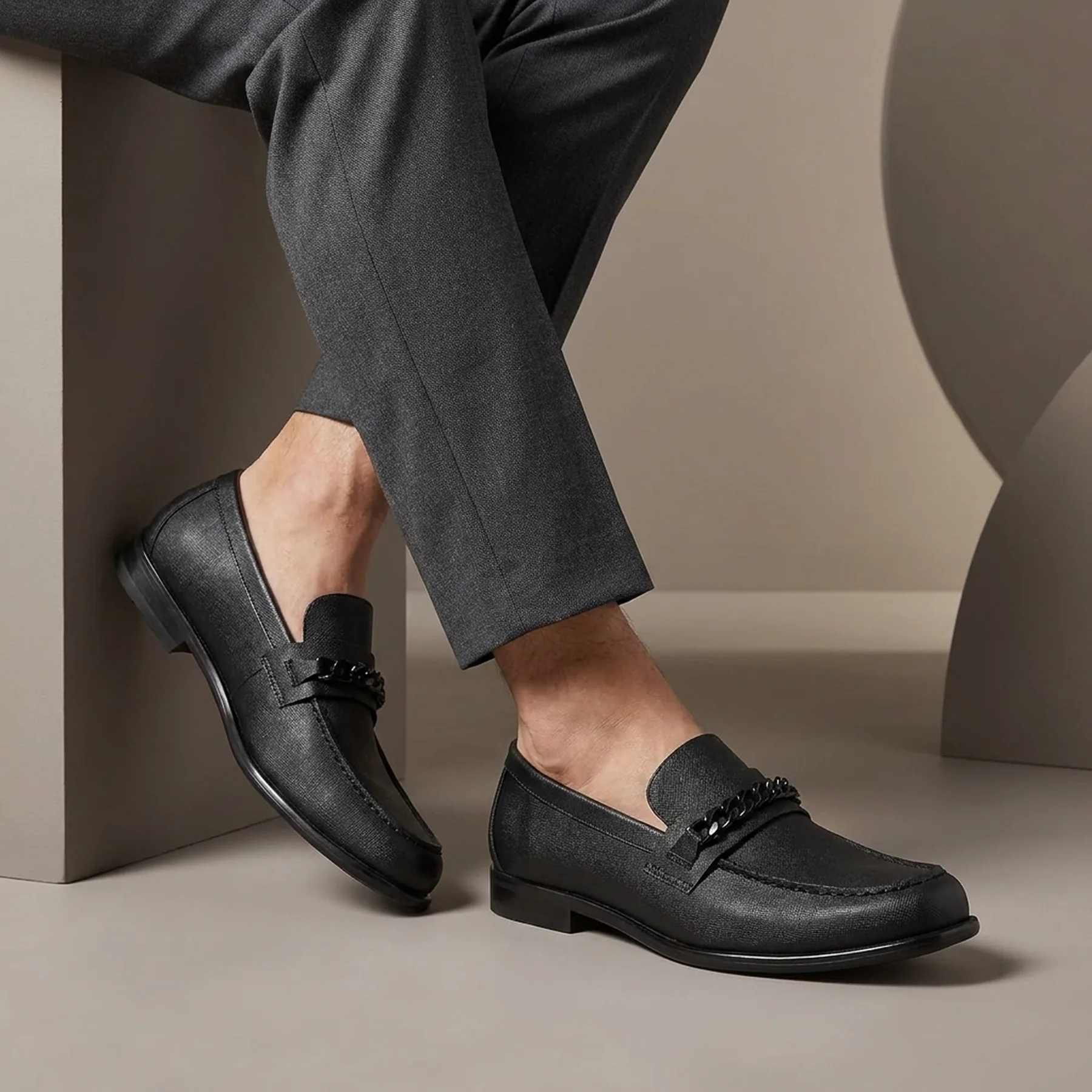 Чоловічі лофери GUESS із пряжкою 1159801516
