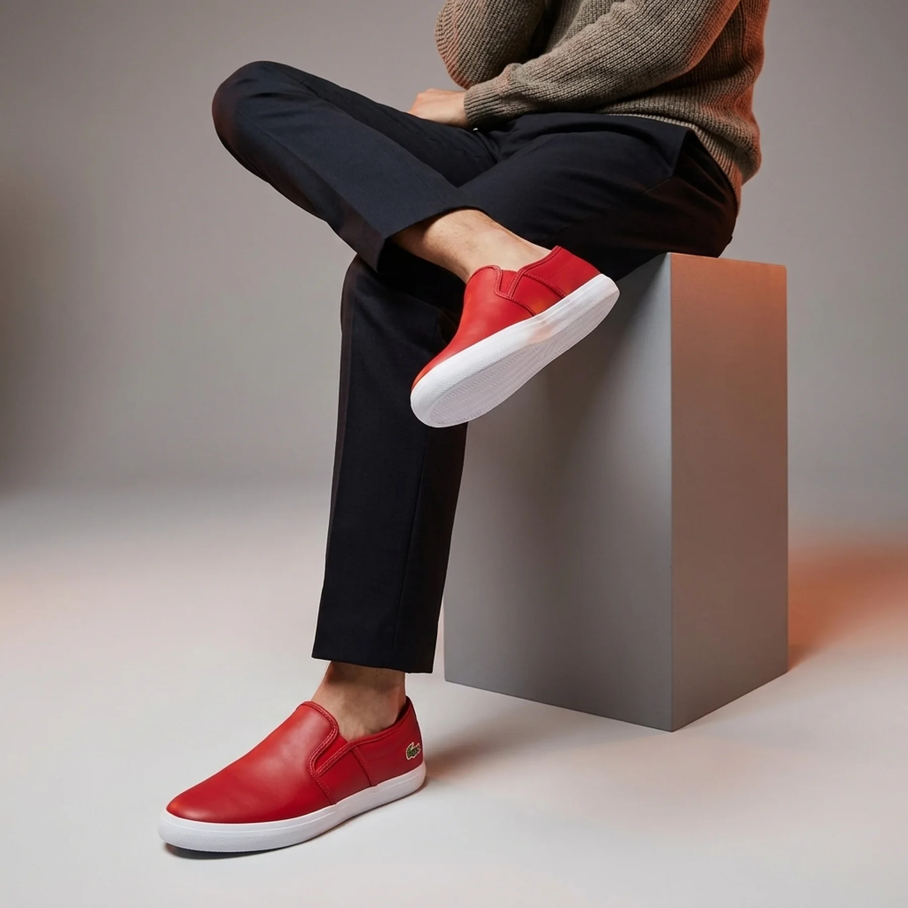 Чоловічі шкіряні сліпони Lacoste 47