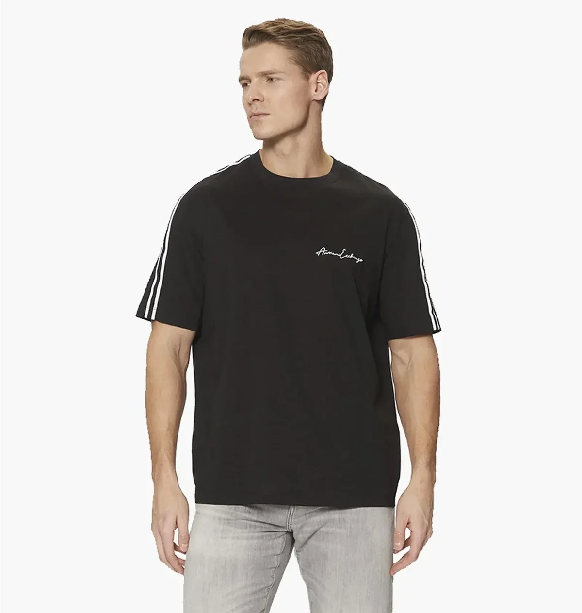 Чорна футболка ARMANI EXCHANGE — Одяг