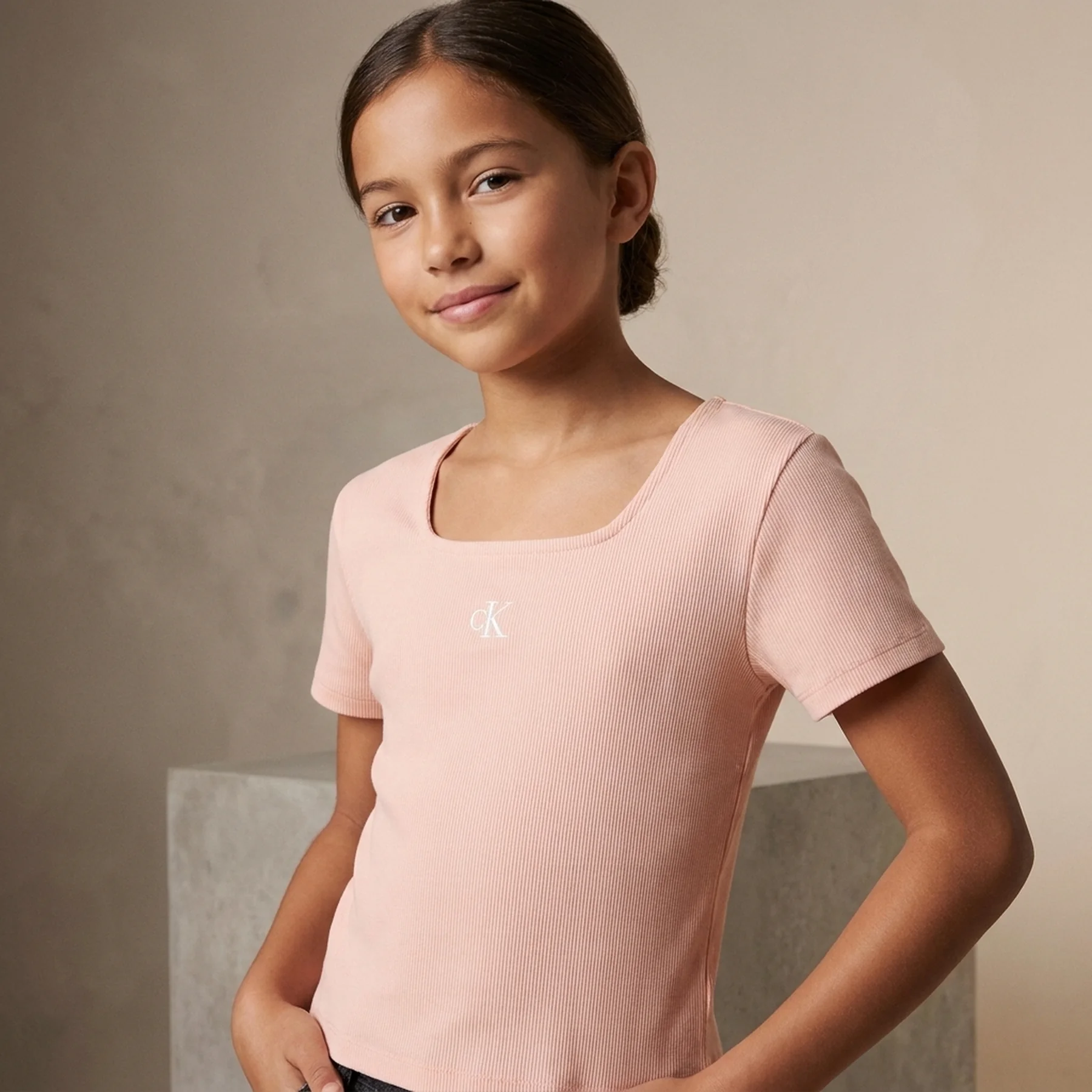 Дитяча футболка Calvin Klein у рубчик 1159842086