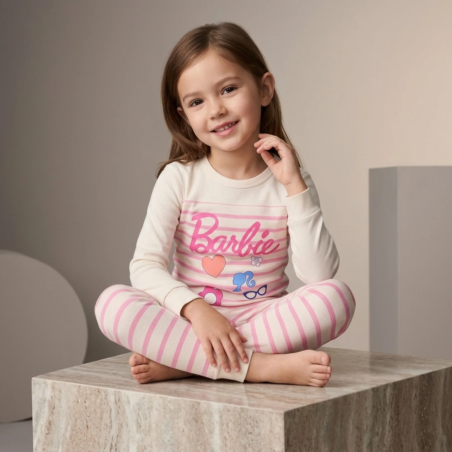 Дитяча піжама Barbie GAP лонгслів та штани 1159836223