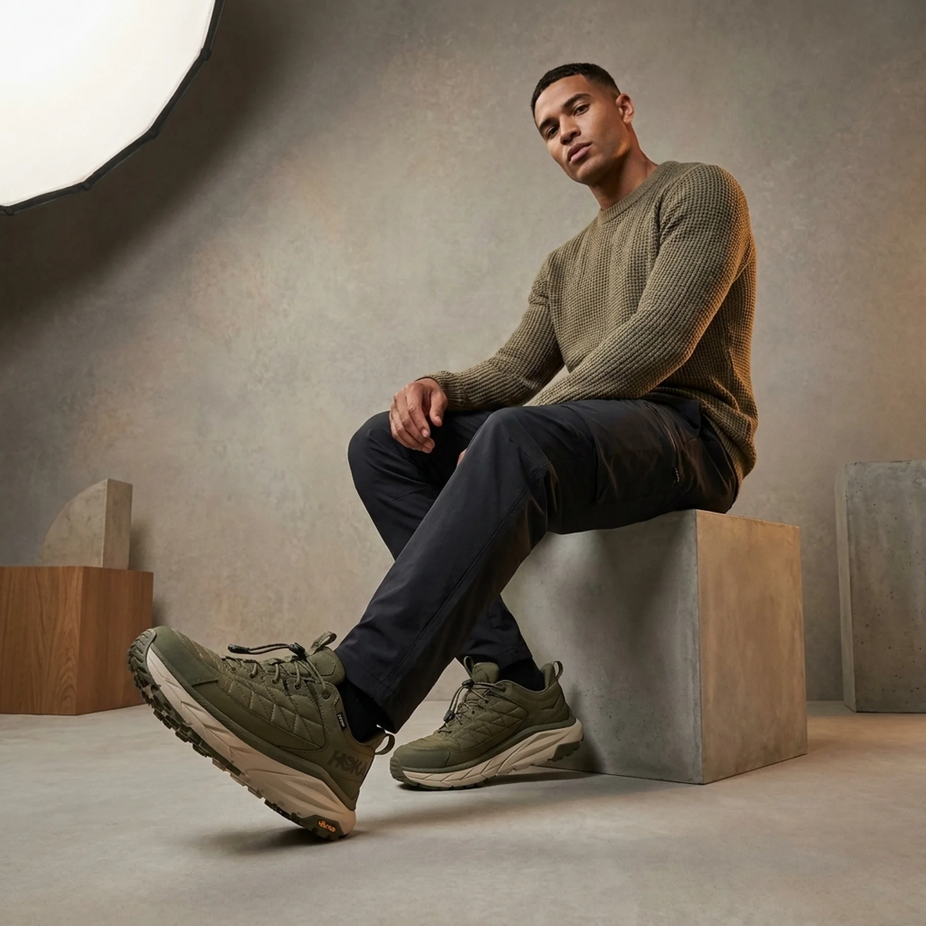 Кросівки чоловічі Hoka Hoka Kaha 2 Frost Moc GORE-TEX Antique Olive