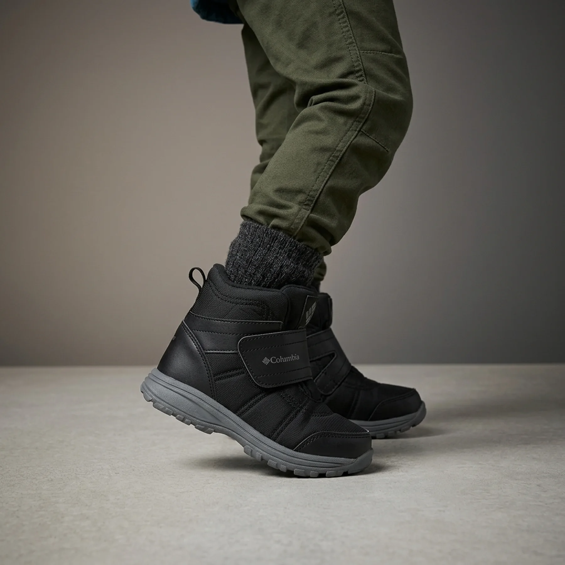 Дитячі чоботи Kids' Fairbanks™ Omni-Heat™ Waterproof Winter Boot 2044191010 Columbia 10 (27) Чорний