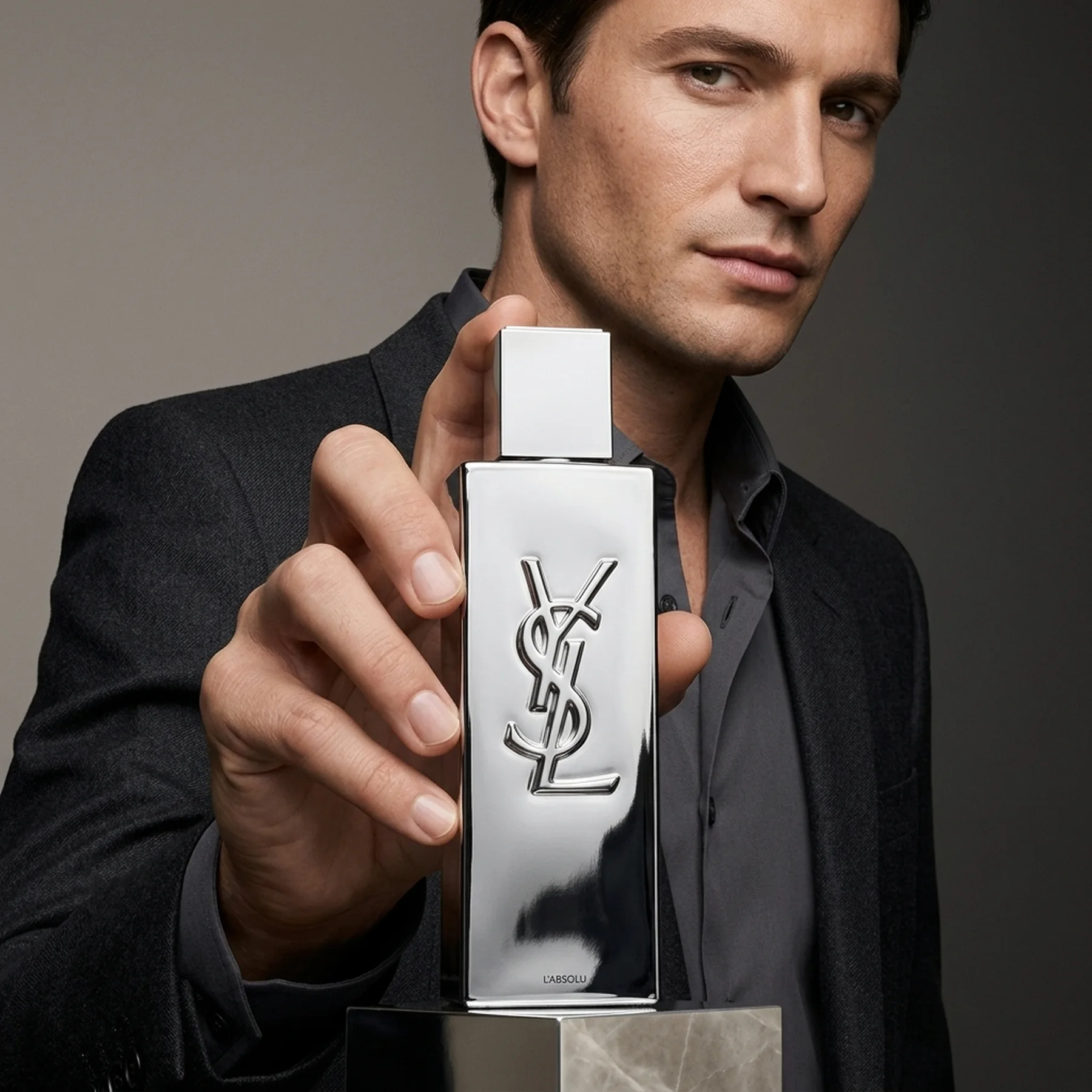 Духи для мужчин Yves Saint Laurent MYSLF L’Absolu Parfum 40 мл