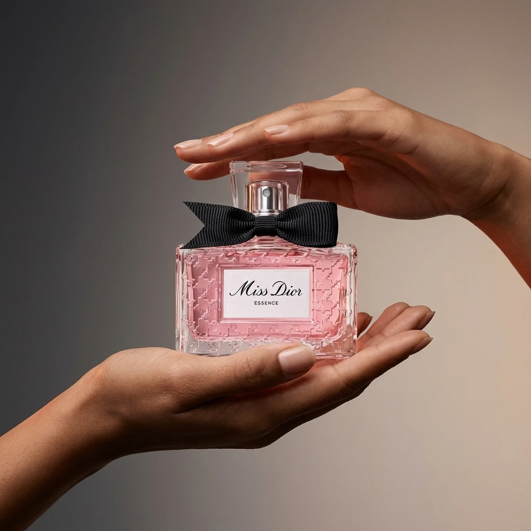 Духи для женщин Dior Miss Dior Essence 80 мл