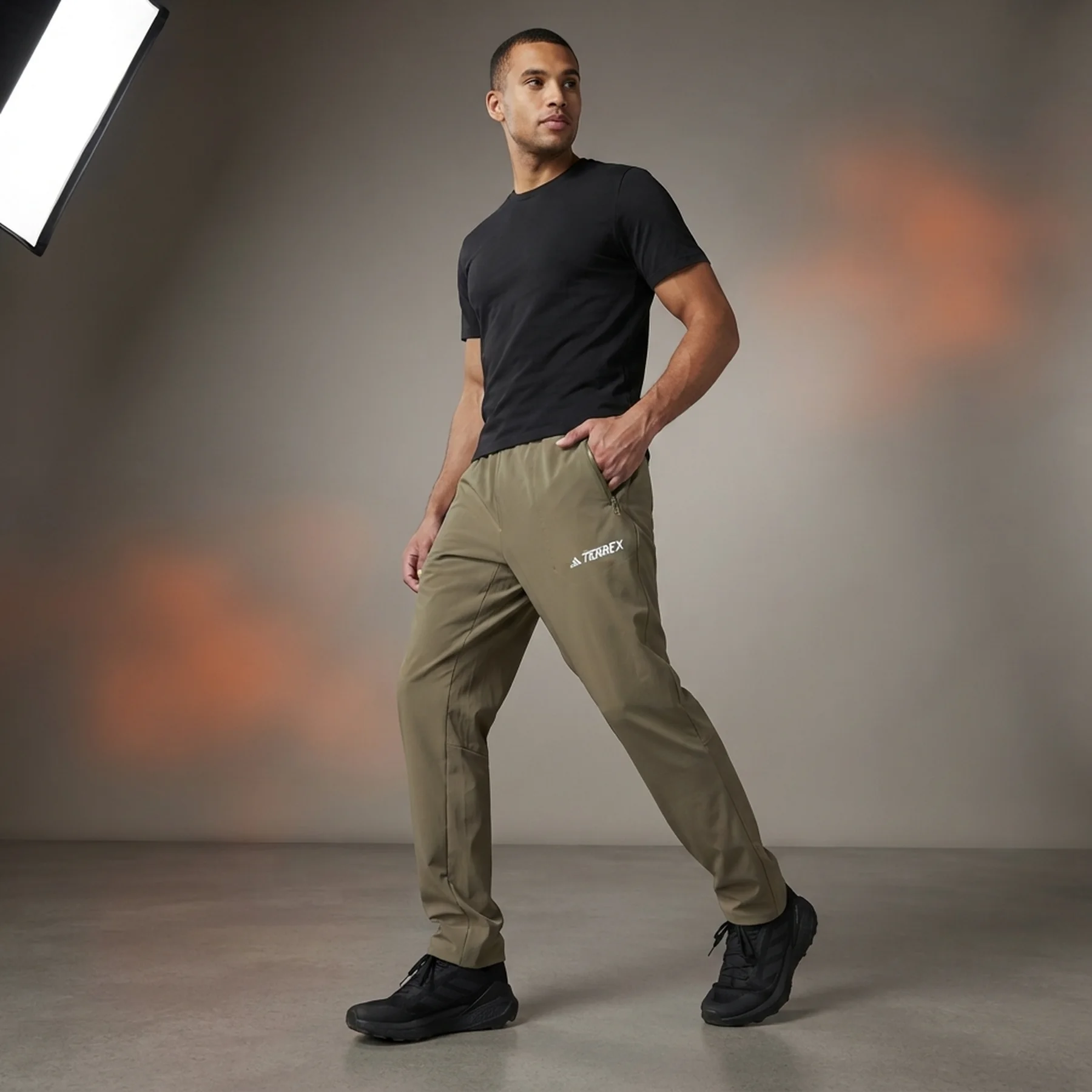 Джогери чоловічі Multi Essentials Stretch TERREX JM3130