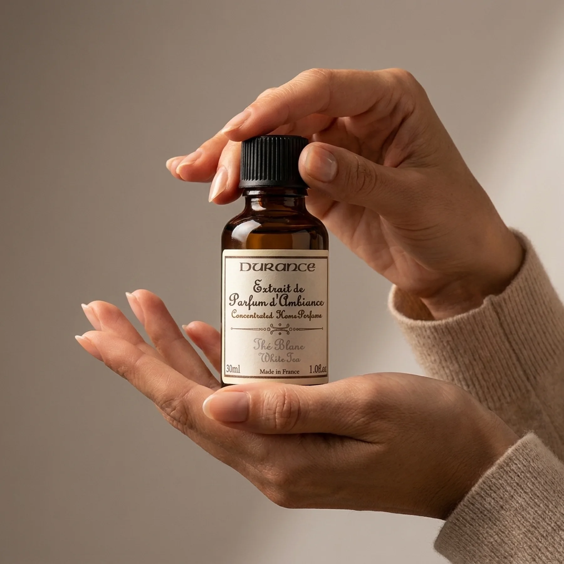 Экстракт ароматической эссенции Durance Extrait de Parfum Білий Чай