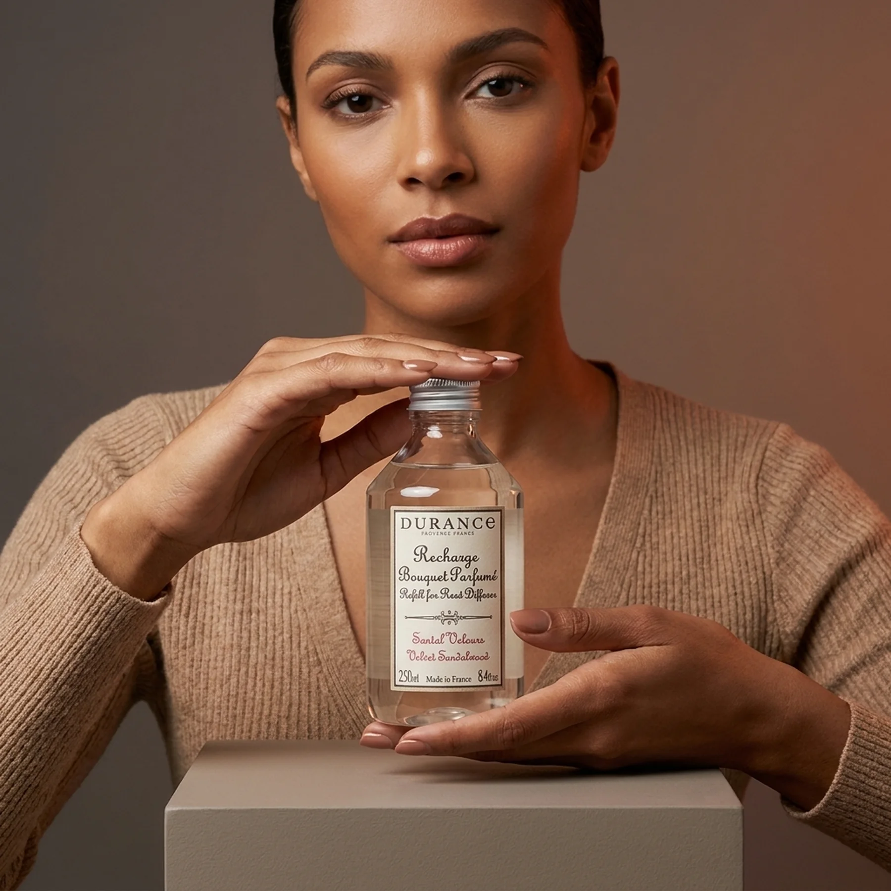 Эссенция для аромадиффузора Durance Refill for Scented Bouquet 250 мл Сандал
