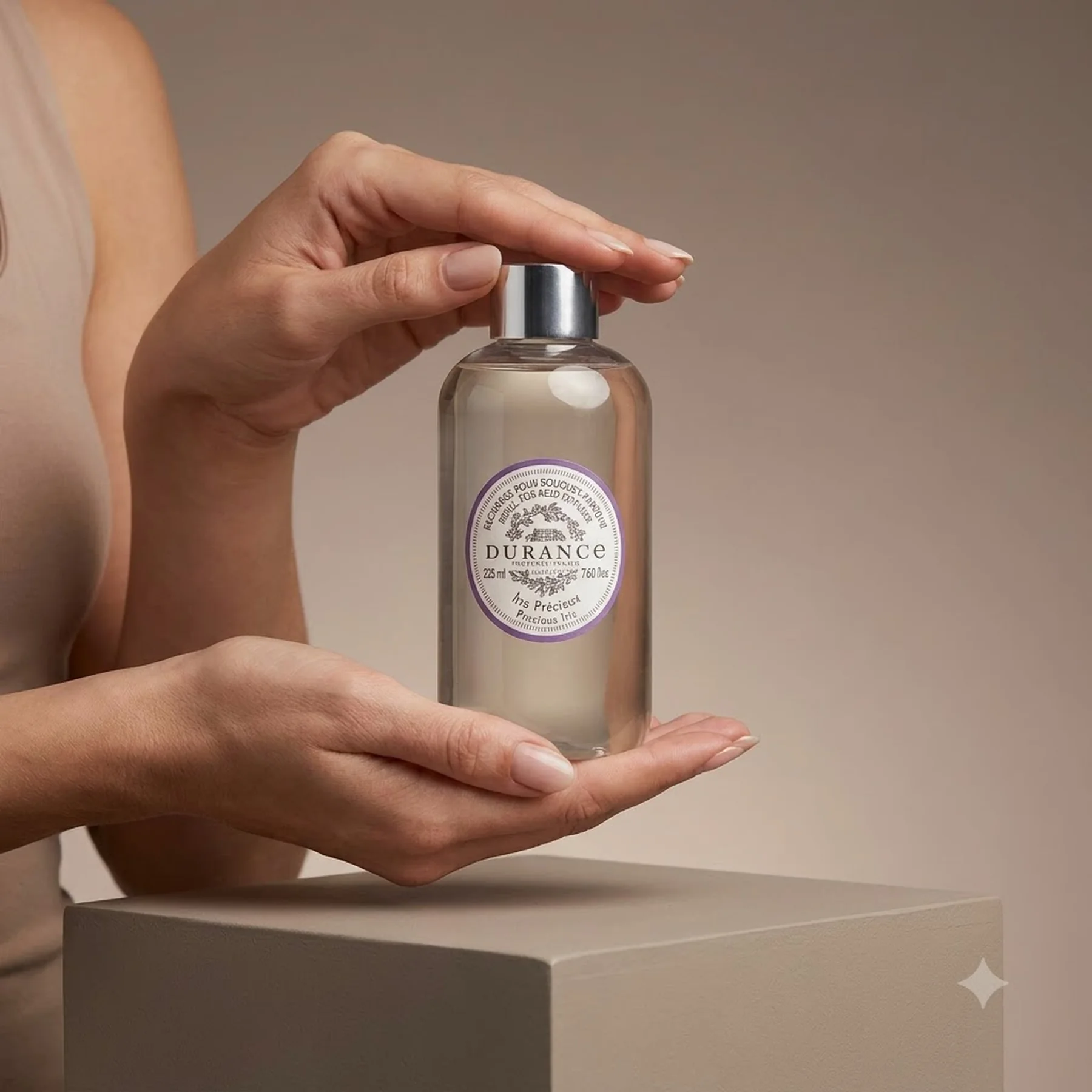 Эссенция парфюмированная для дома Durance Refill Bouquet Parfume Les Eternelles 225 мл Ірис