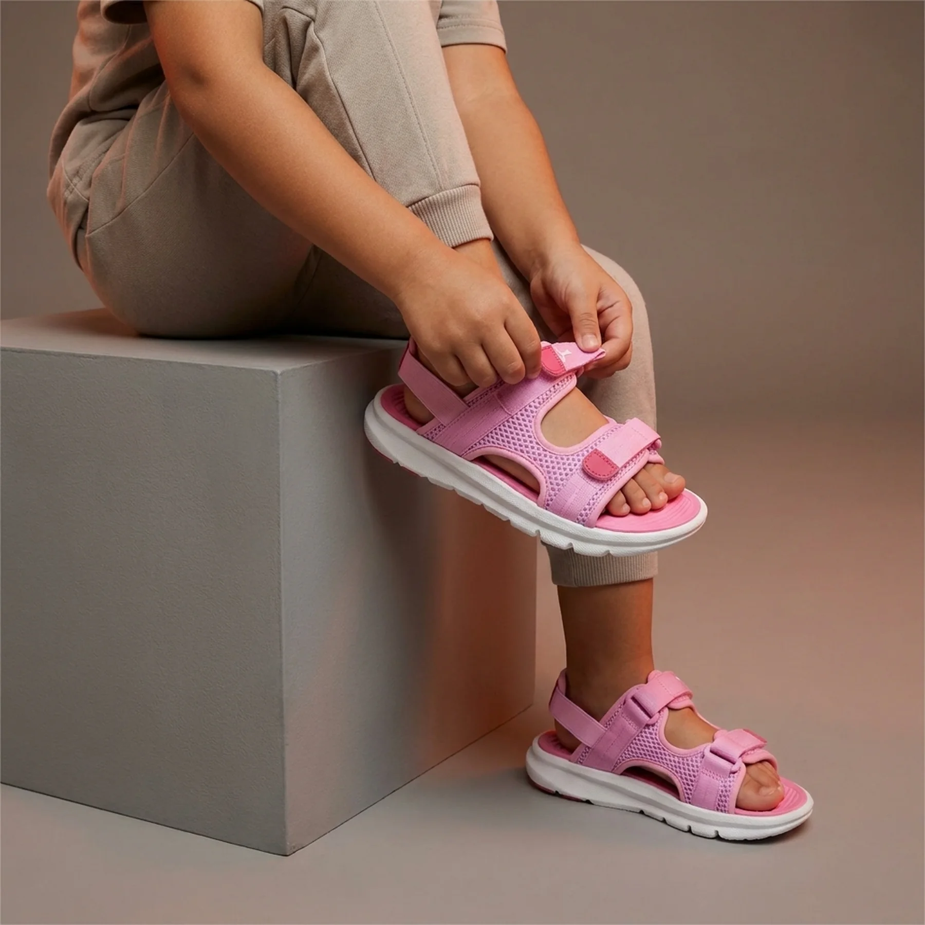 Evolve Sandal Jr