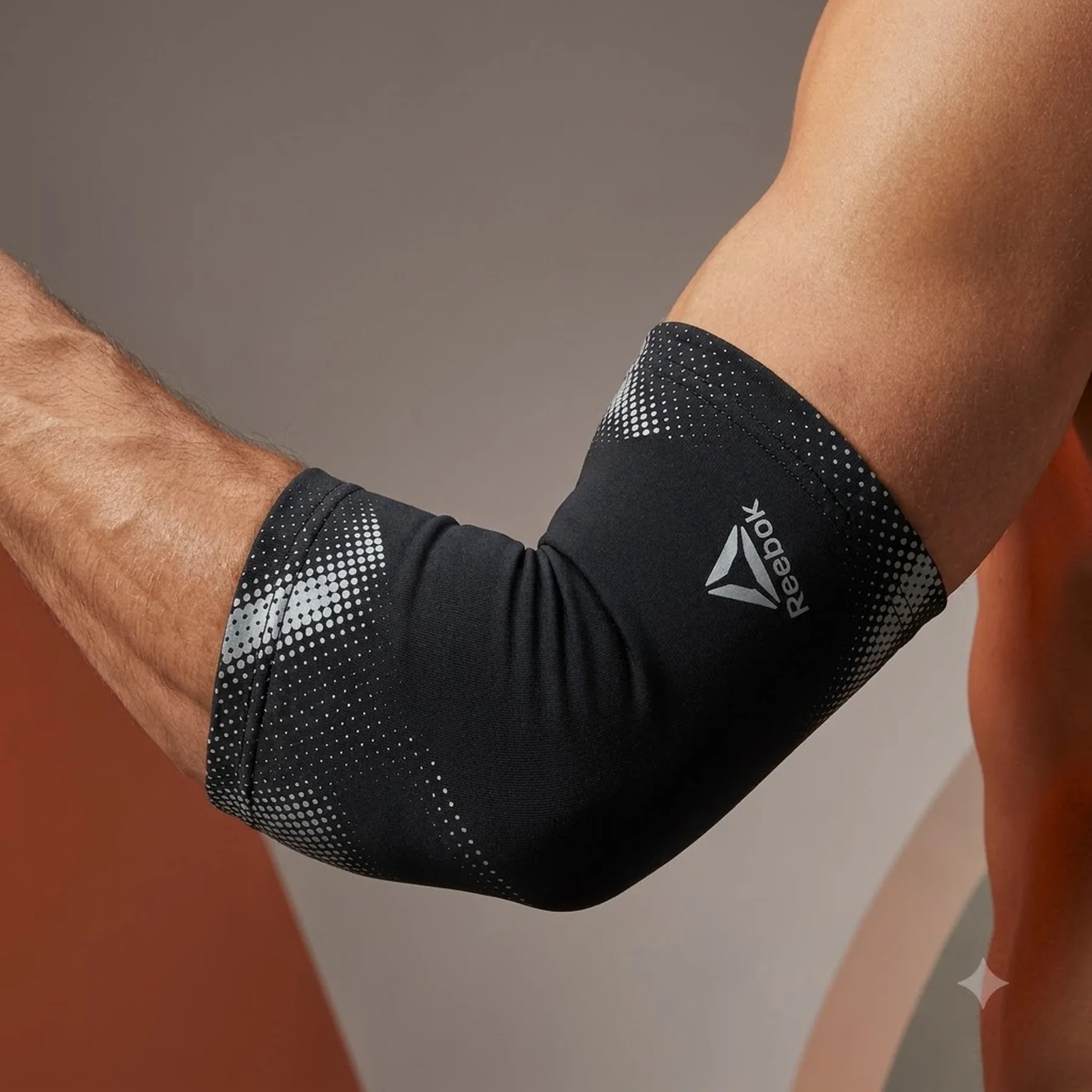 Фіксатор ліктів Reebok Elbow Support (RRSU-13523)