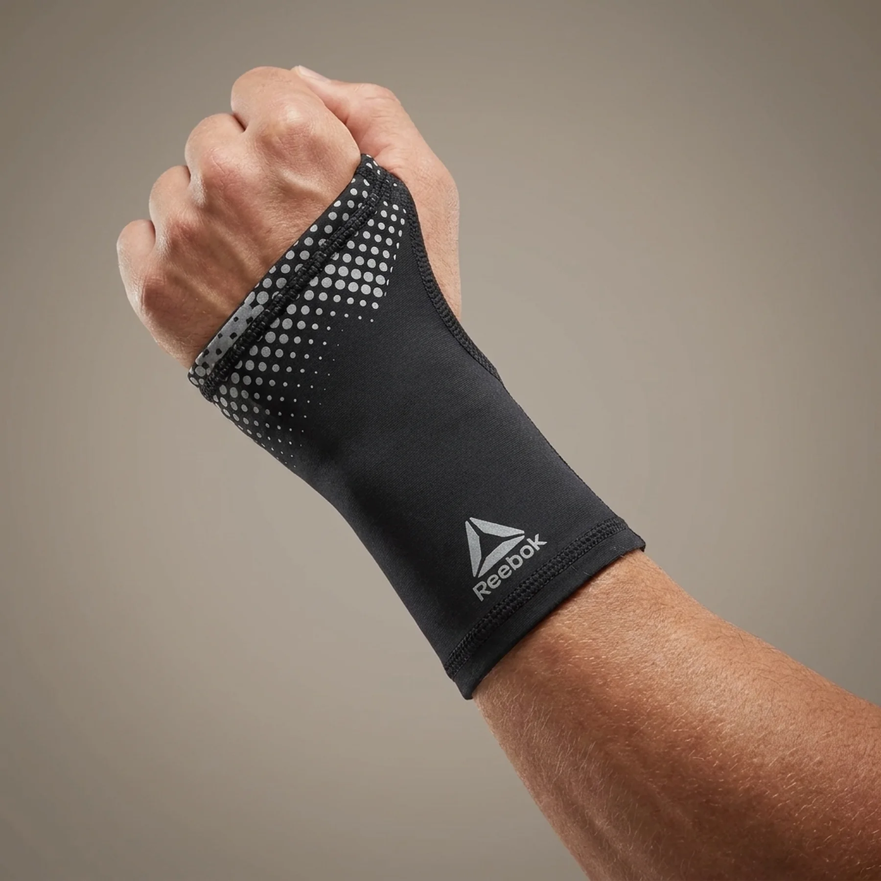 Фіксатор запястя Reebok Wrist Support (RRSU-13726)