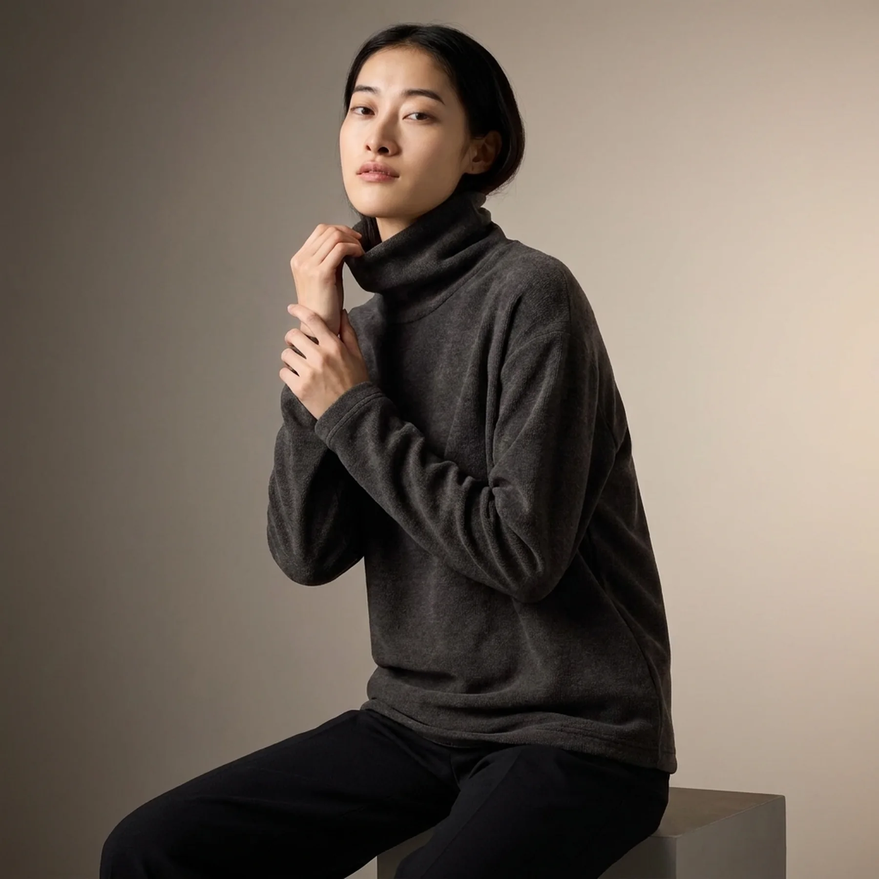 Флісовий лонгслів UNIQLO водолазка 1159824800