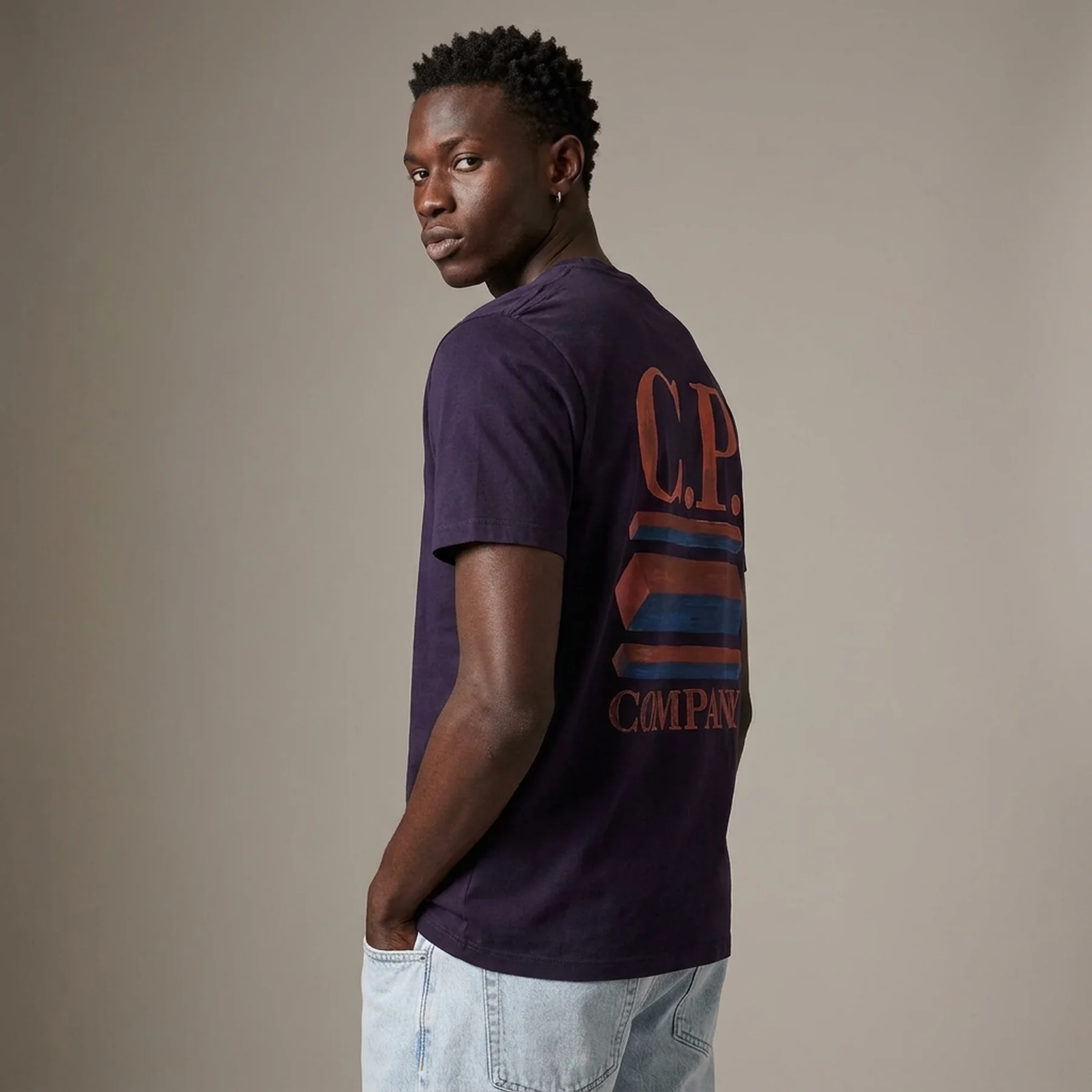 Футболка C.P. Company 30/1 Jersey Logo Graphics Purple Dove