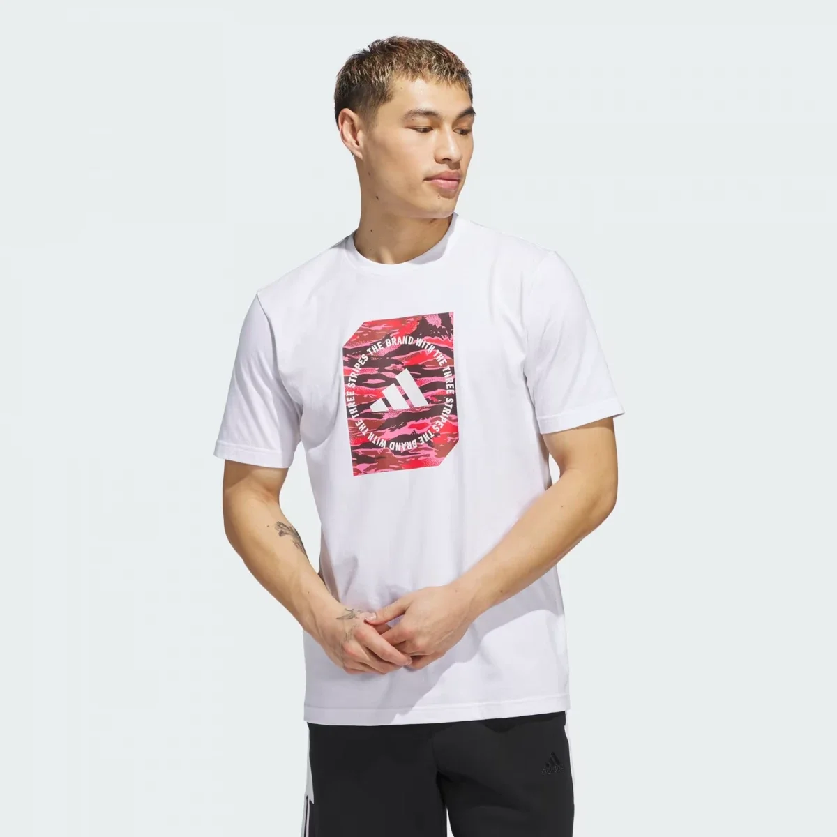 Футболка чоловіча Adidas Shape Graphic Tee (JI6763)
