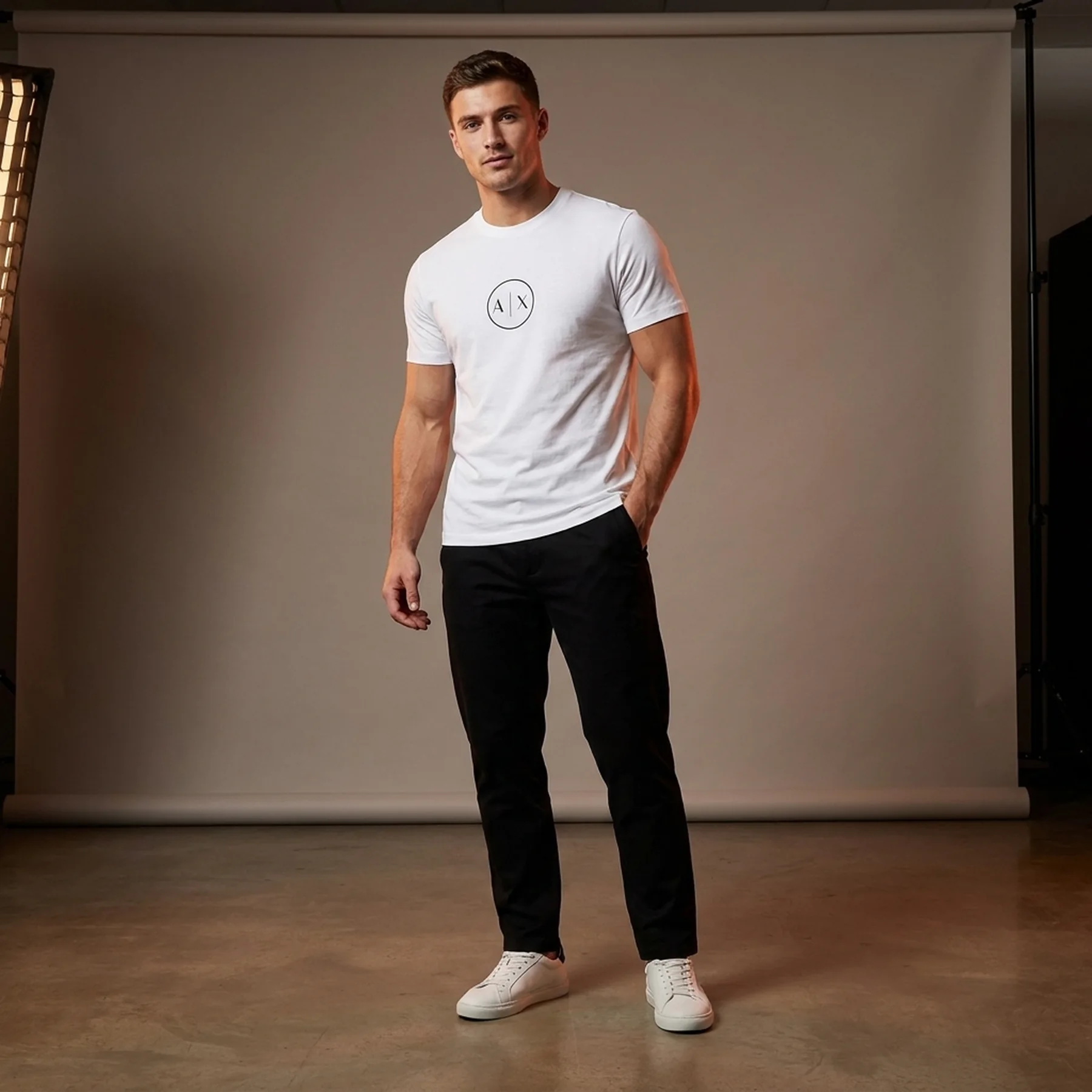Футболка чоловіча Armani Regular Fit T-Shirt With Round Logo White