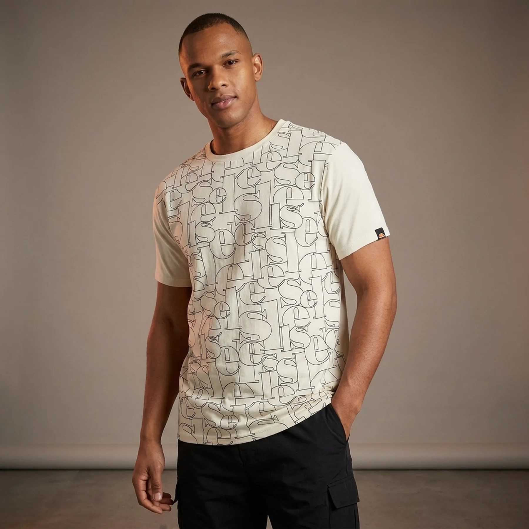Футболка чоловіча Ellesse Gilliano T-Shirt (SHV20113-904)
