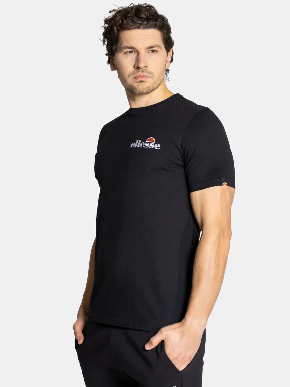 Футболка чоловіча Ellesse Voodoo Tee (SHB06835-011)