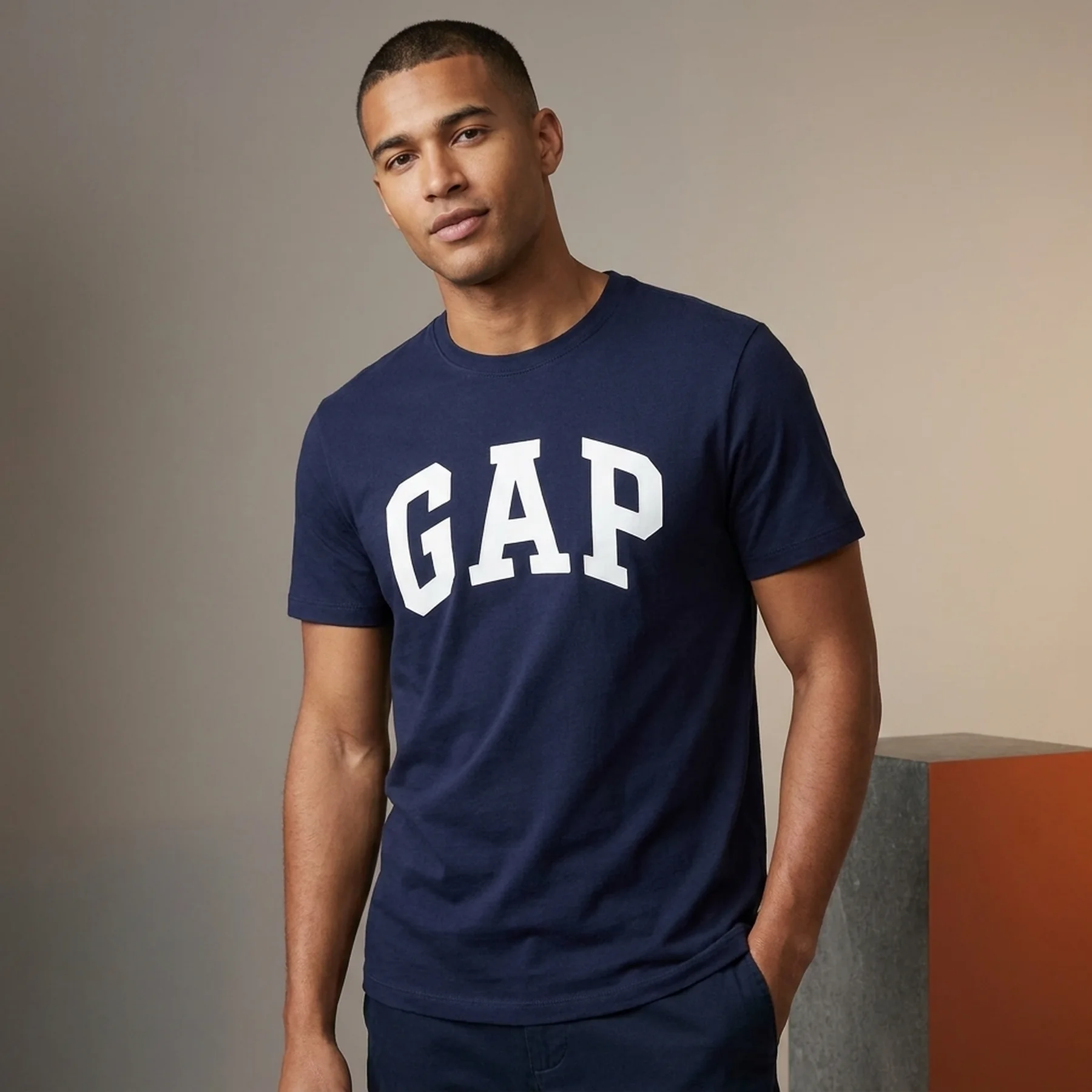 Футболка чоловіча Gap Everyday Soft Crewneck T-Shirt Blue (855769081)