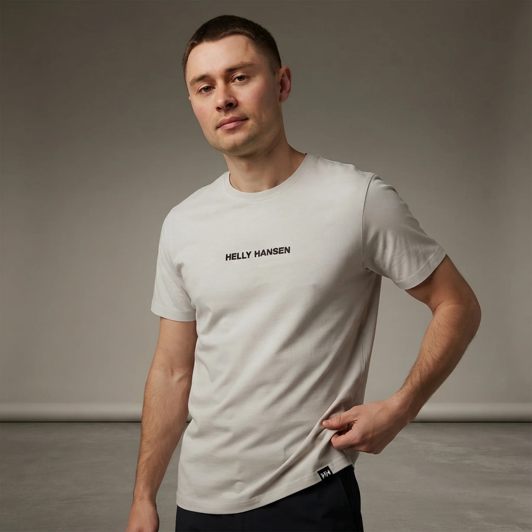 Футболка чоловіча Helly Hansen Core Graphic Tee (53936-823)