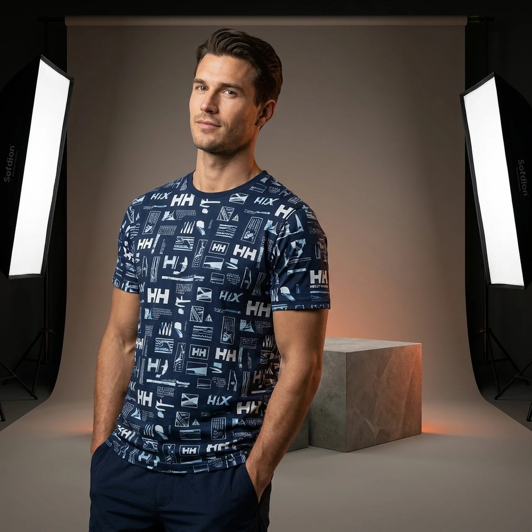Футболка чоловіча Helly Hansen Mens Newport T-Shirt (34303-585)