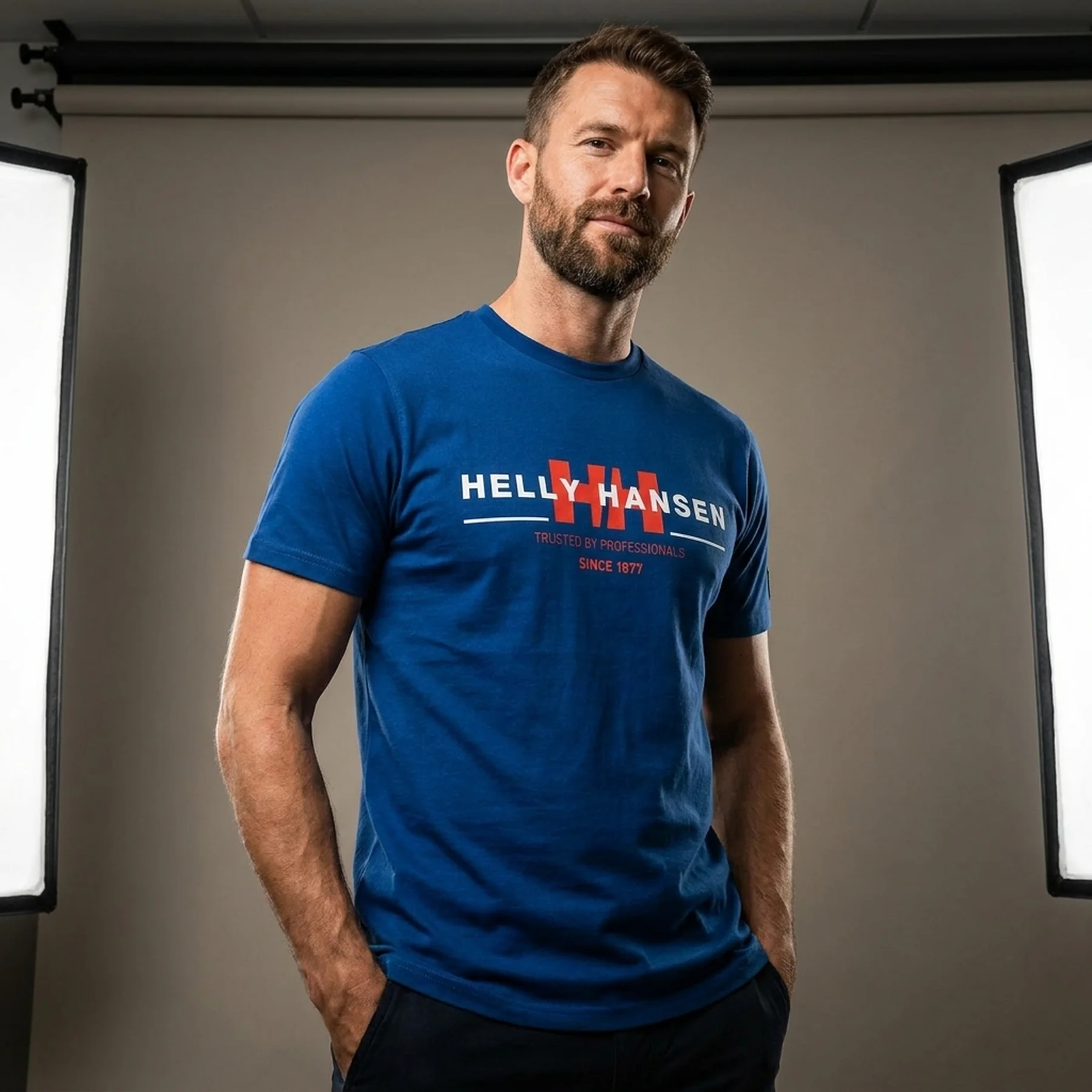 Футболка чоловіча Helly Hansen T-Shirt Rwb Graphic (53763-607)