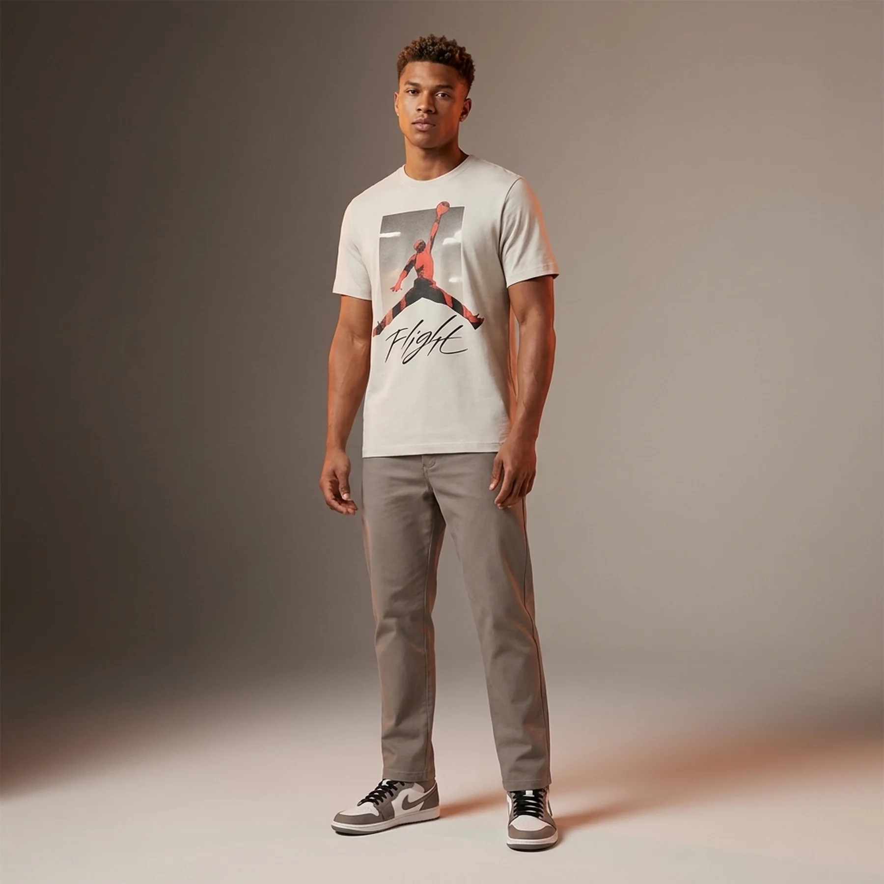 Футболка чоловіча Jordan Air T-Shirt Flight Heritage Multi (FN5954-133)