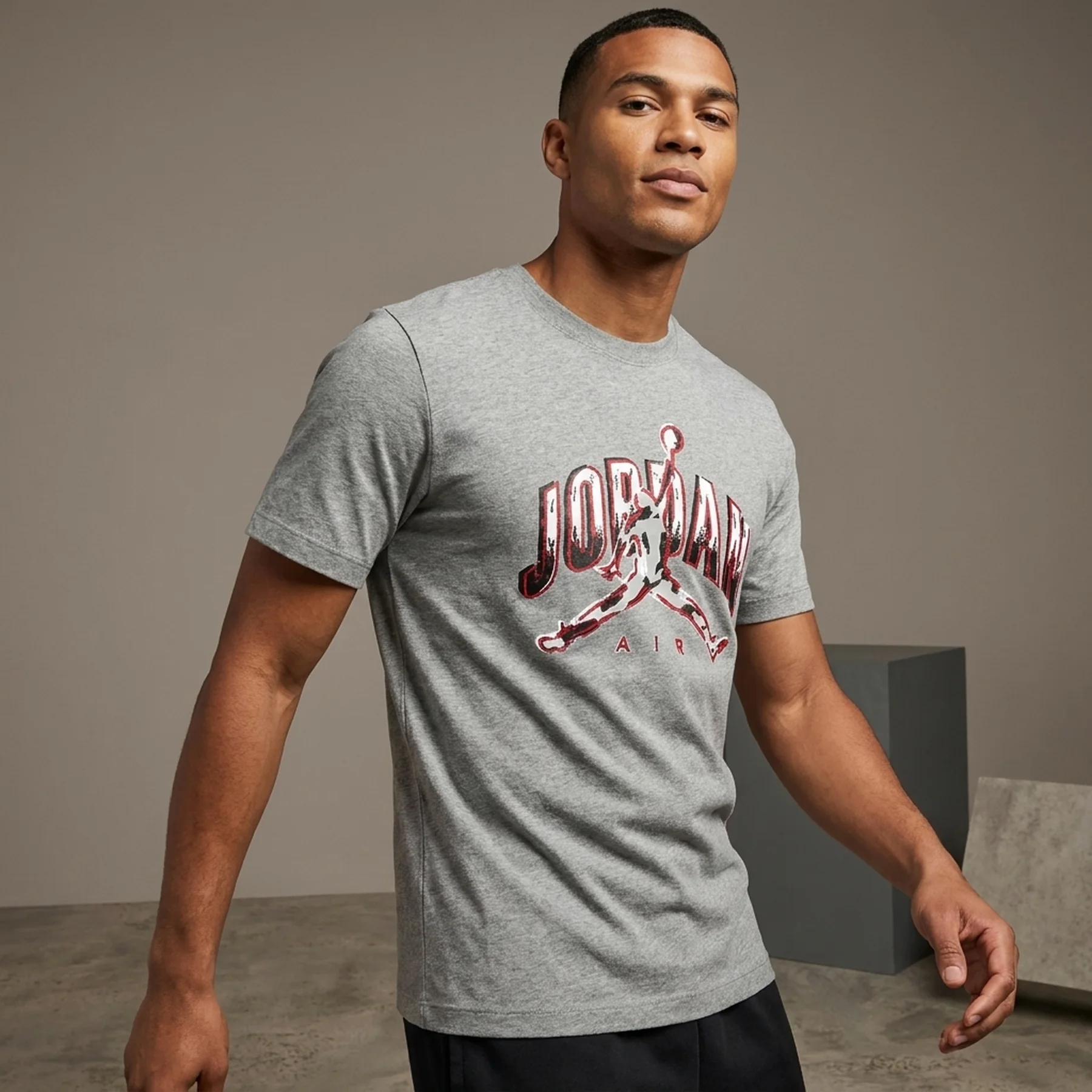 Футболка чоловіча Jordan Air T-Shirt Grey (CZ8383-091)