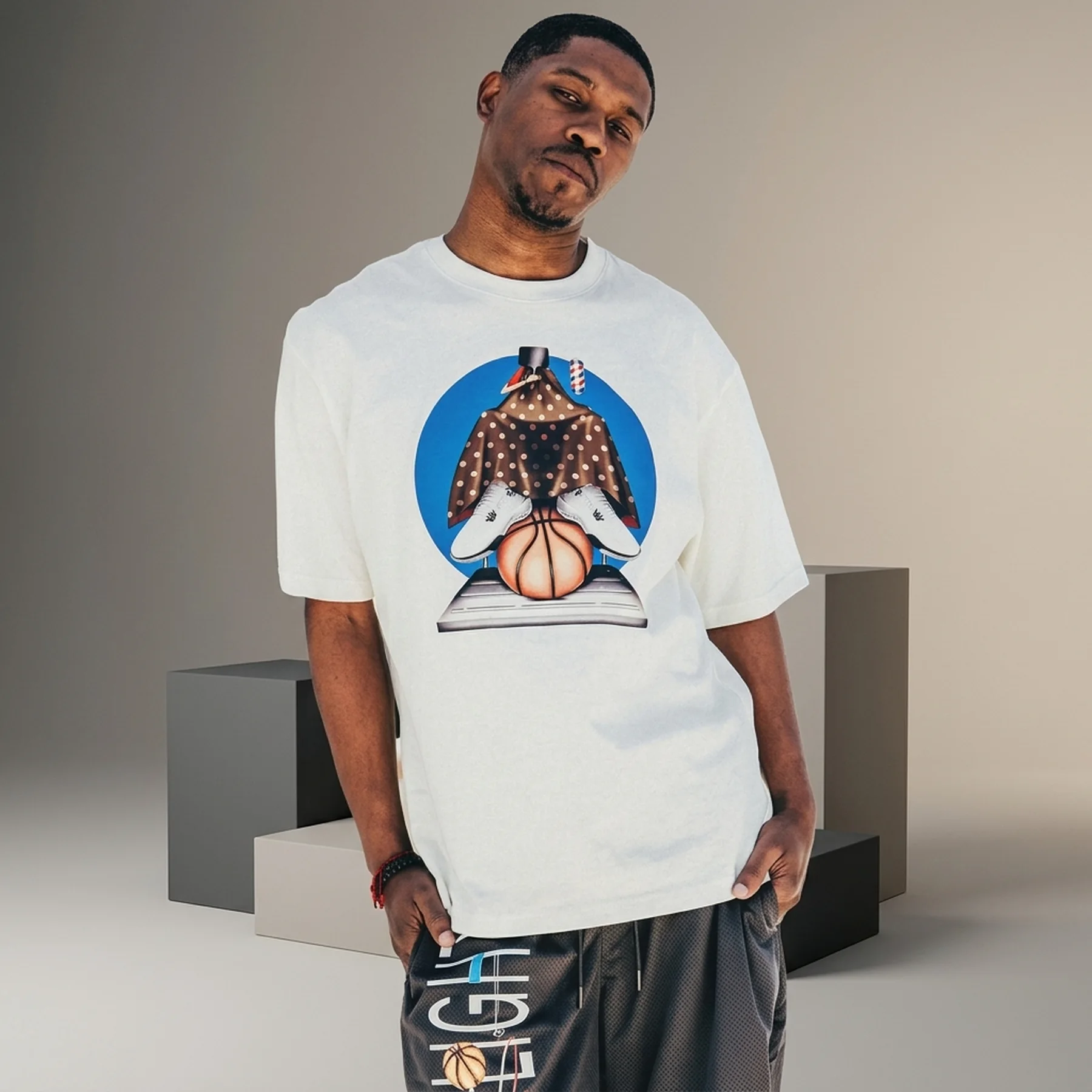 Футболка чоловіча Jordan Art Short-Sleeve (HF5472-133)
