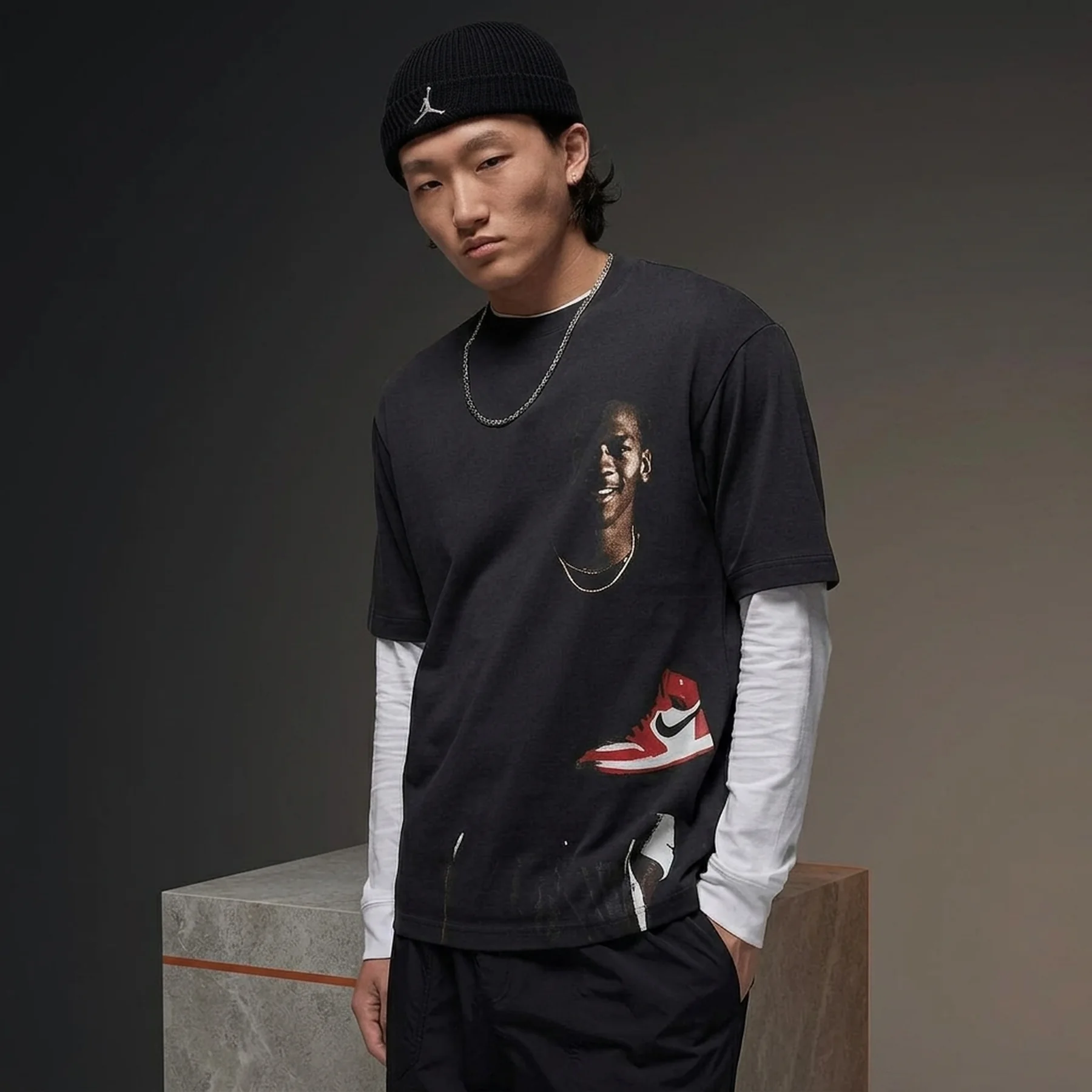 Футболка чоловіча Jordan Crew-Neck T-Shirt (HQ2666-045)
