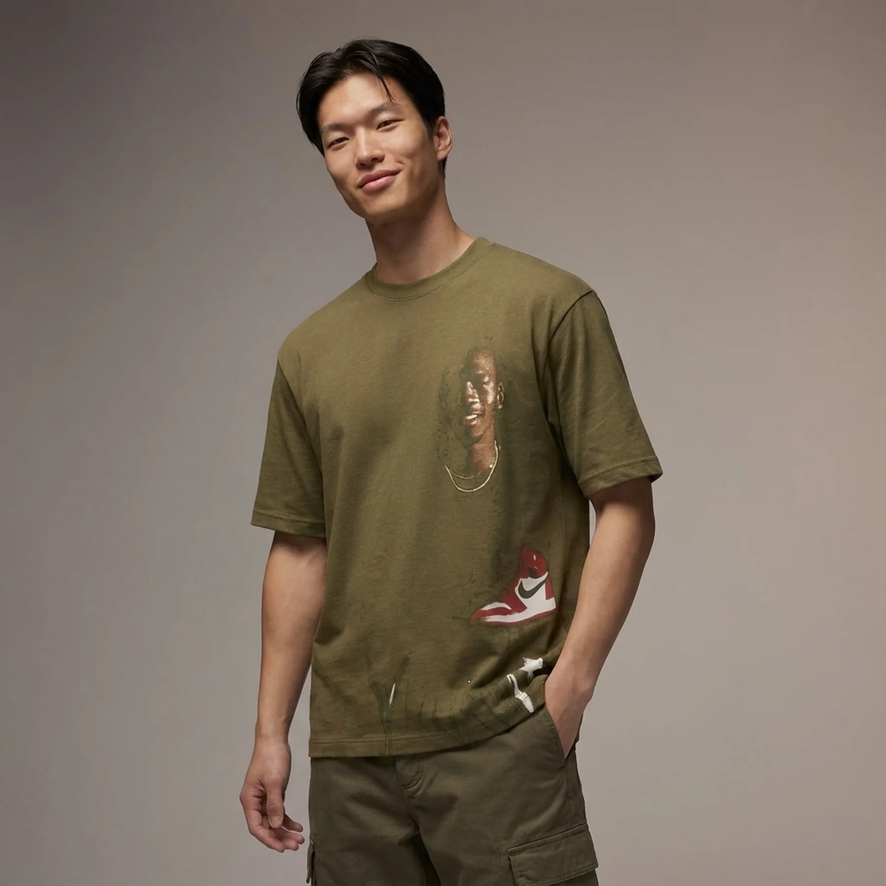 Футболка чоловіча Jordan Crew-Neck T-Shirt Olive (HQ2666-222)