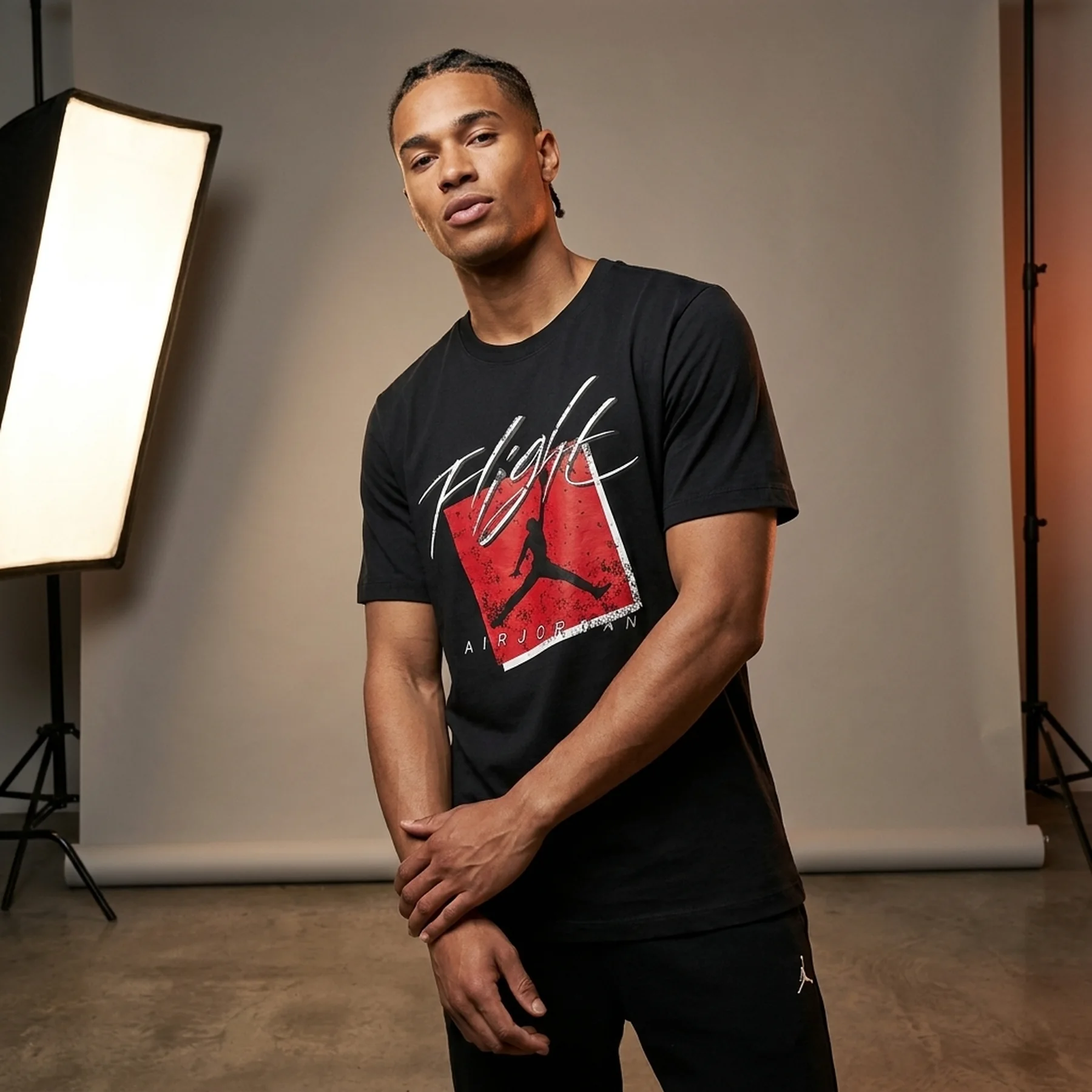 Футболка чоловіча Jordan Graphic T-Shirt (DX9593-010)