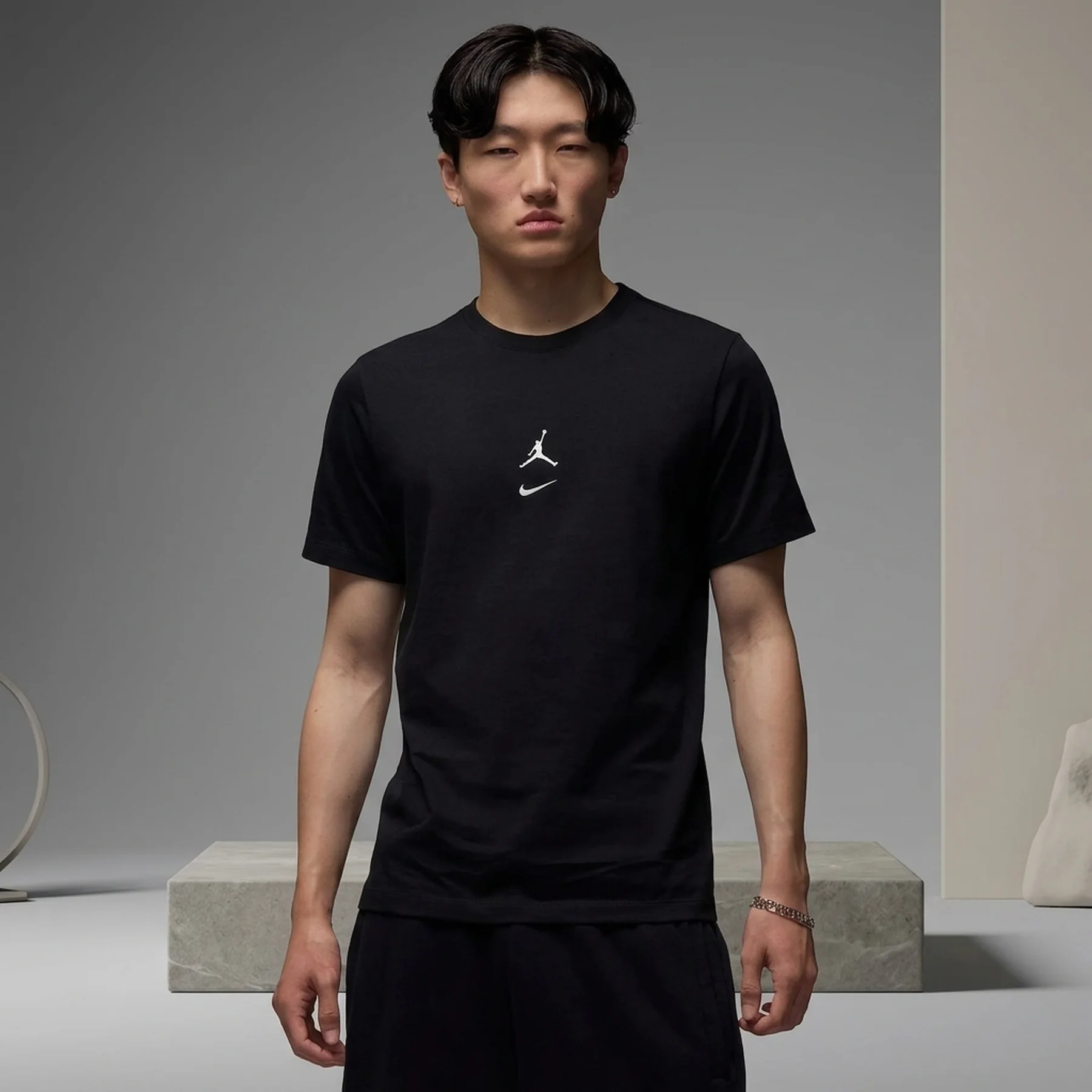 Футболка чоловіча Jordan J Mvp Jumpman Ss Crew Black (IB7522-010)