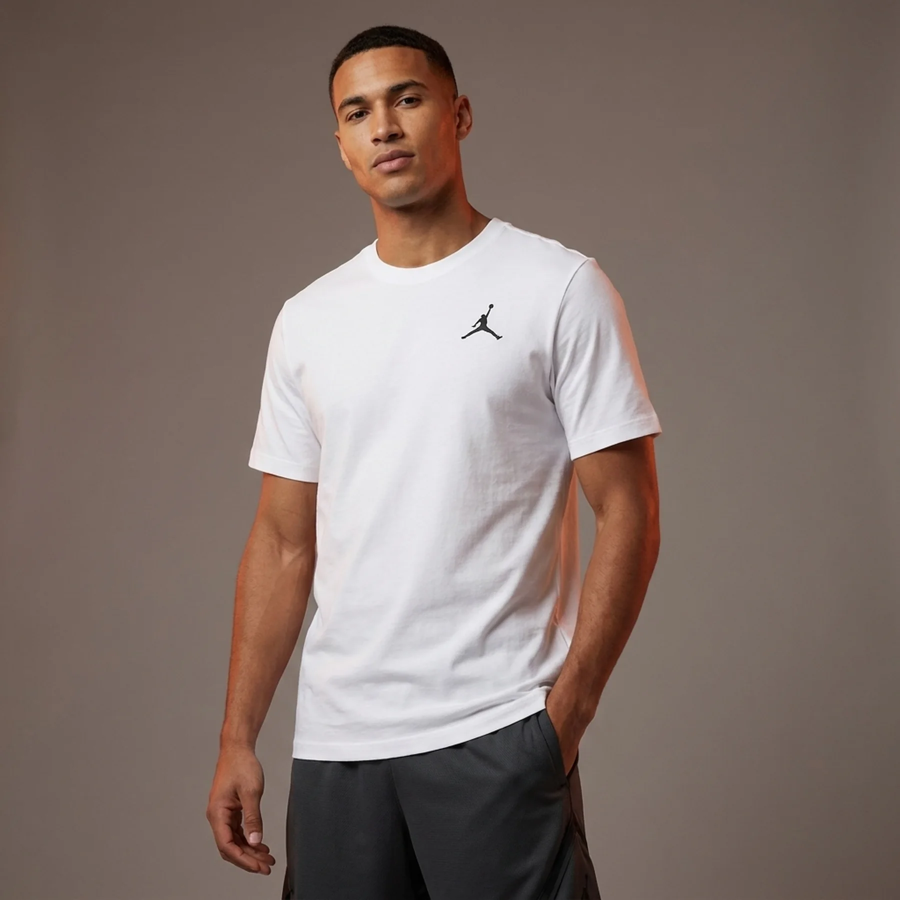 Футболка чоловіча Jordan Jumpman (DC7485-100)