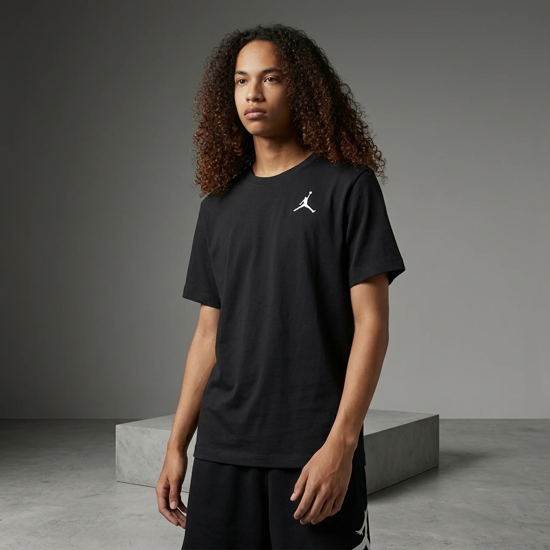 Футболка чоловіча Jordan JumpmanMen's Short-Sleeve T-Shirt (DC7485-010)