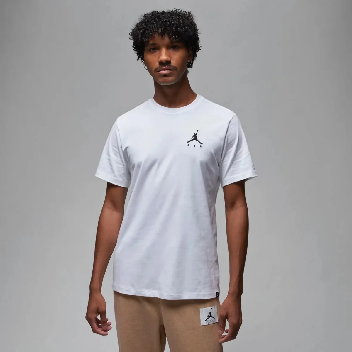Футболка чоловіча Jordan M J Jumpman Air Embrd Tee (AH5296-100)