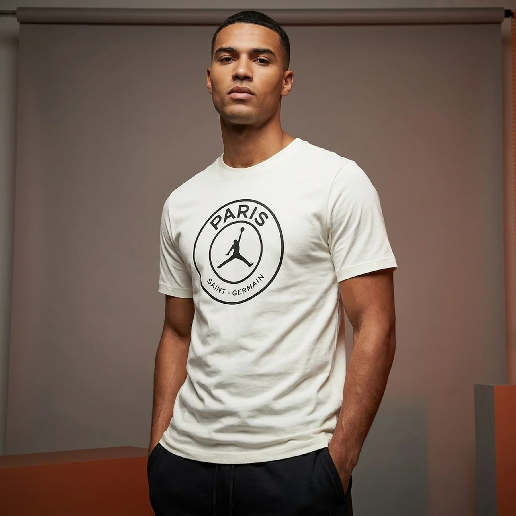 Футболка чоловіча Jordan Paris Saint-Germain T-Shirt (HV3411-133)