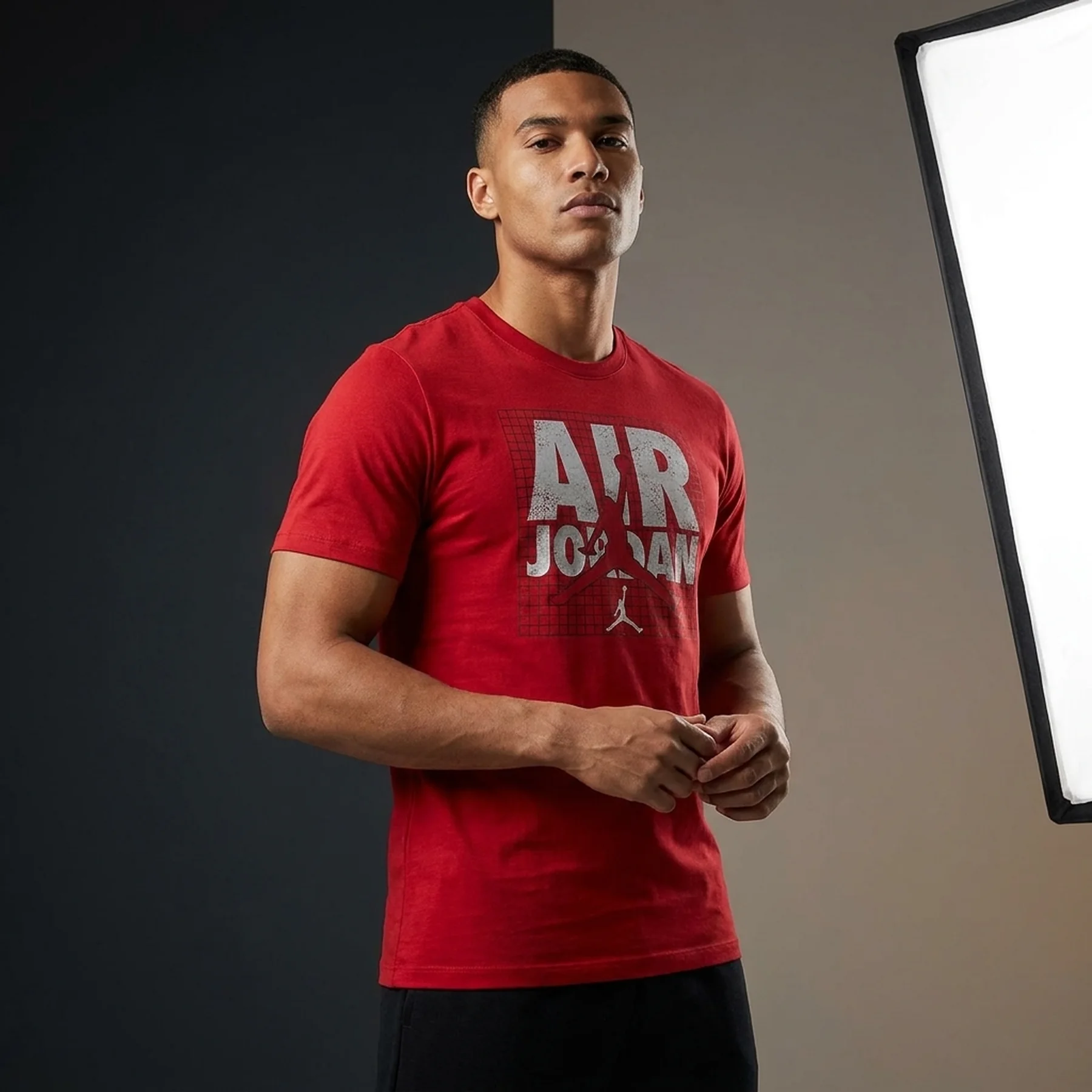 Футболка чоловіча Jordan T-Shirt Flight Mvp (FN5978-687)