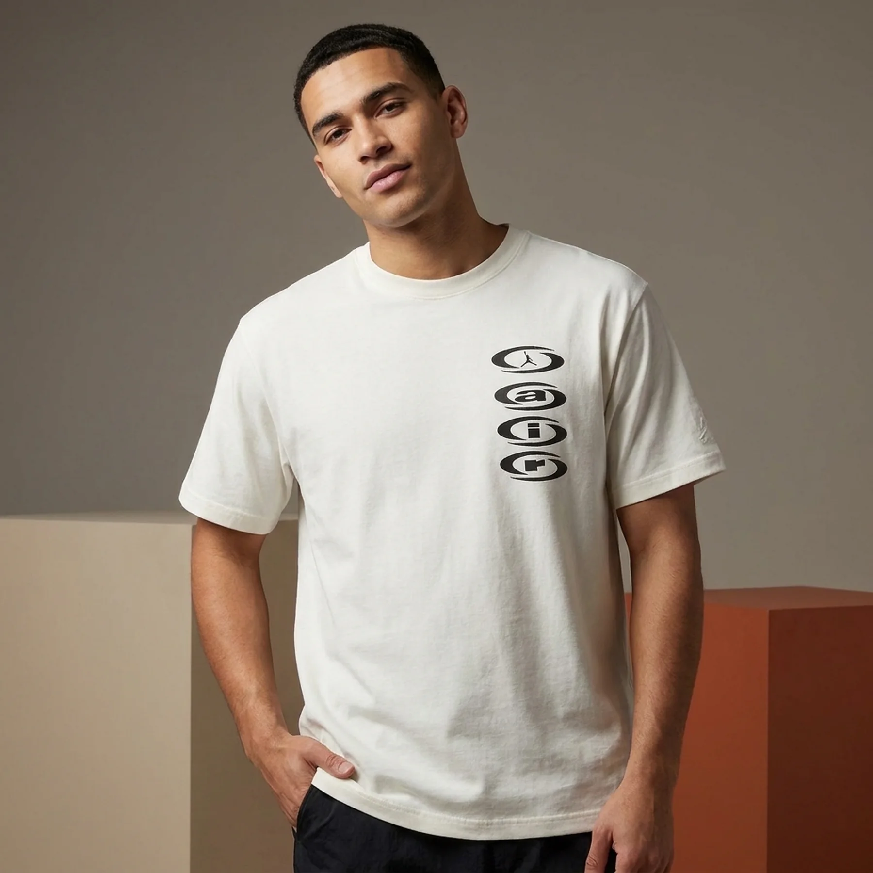 Футболка чоловіча Jordan Travis Scott White T-Shirt (DZ5514-133)