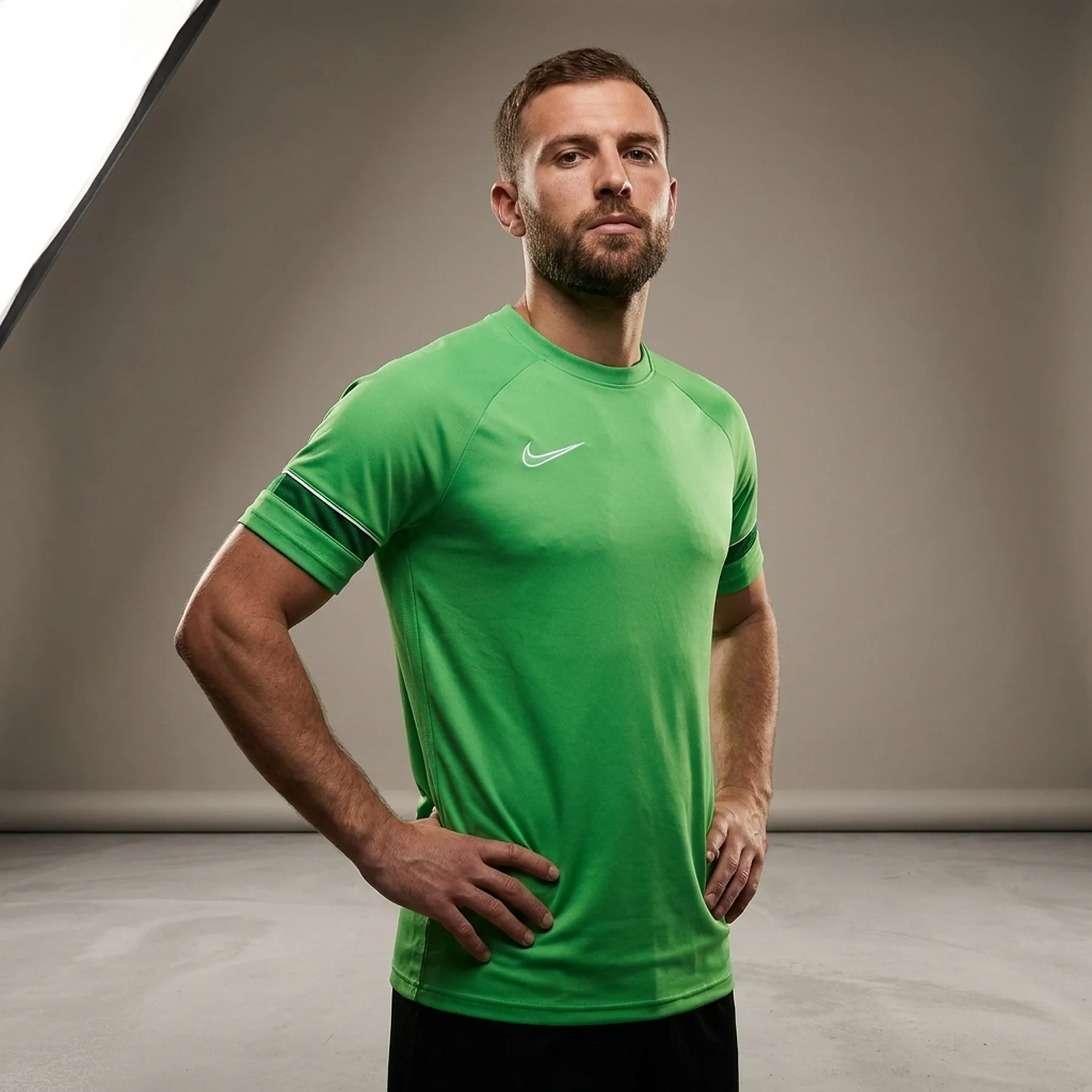 Футболка чоловіча Nike Academy 21 Dry Ss Tee Green Cw6101-362 (CW6101-362)