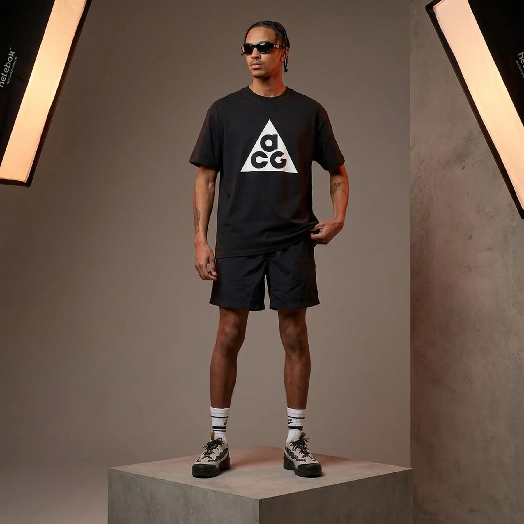 Футболка чоловіча Nike Acg Short-Sleeve T-Shirt (DJ3644-010)